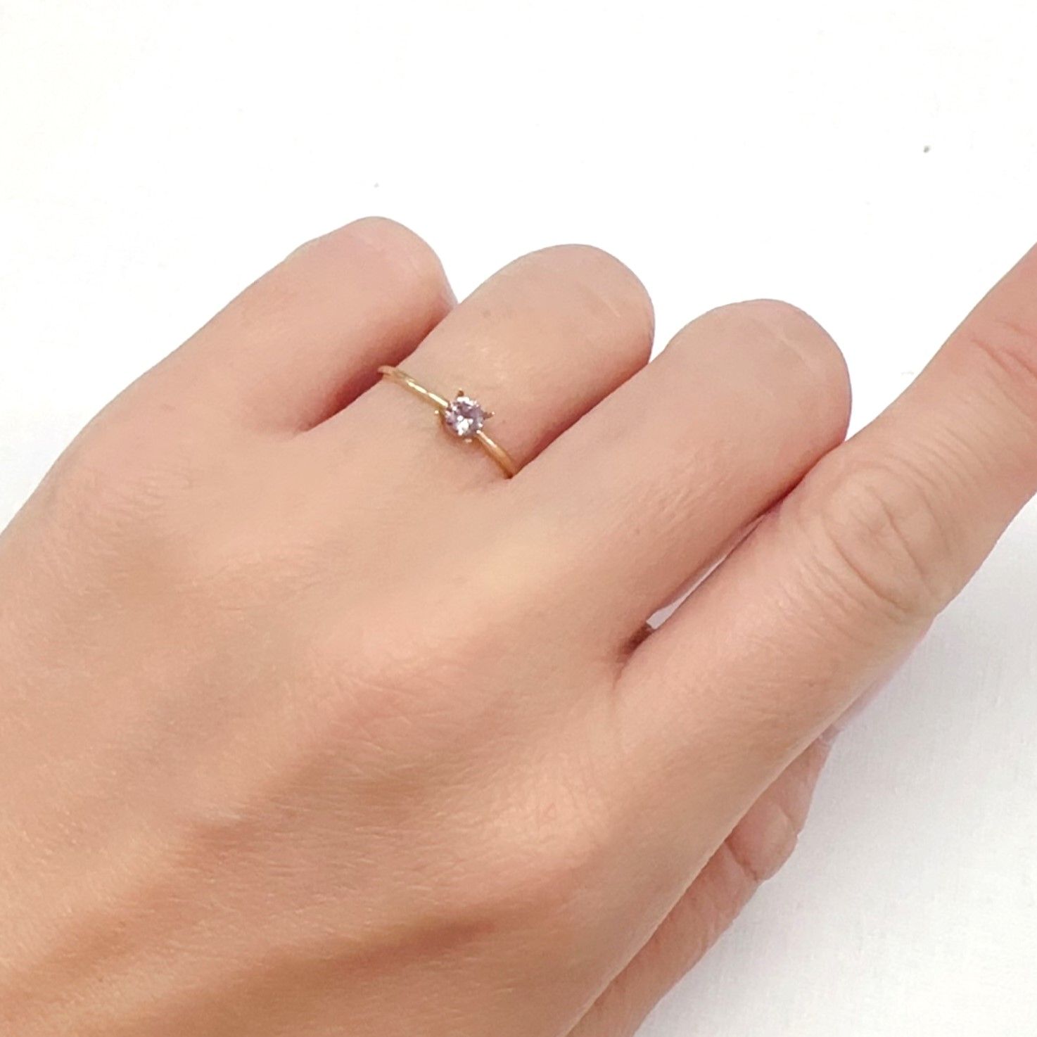 ドラゴンガーネット タンザニア産 0.21ct[240427280]3.5x3.5mm前後