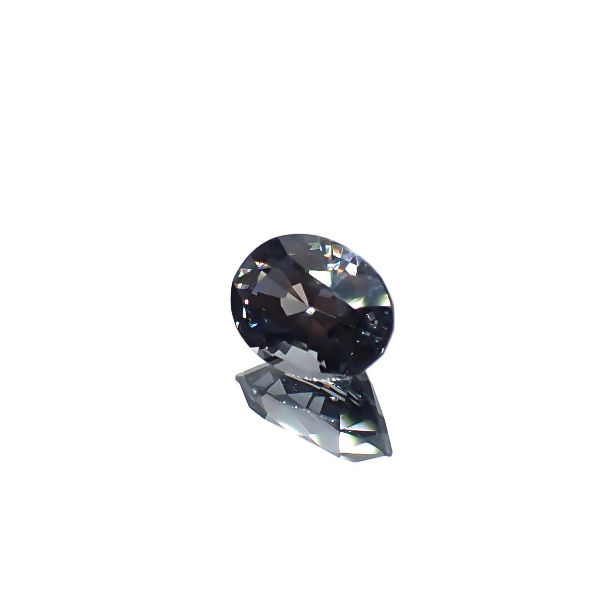 プラチナスピネル(宝石名スピネル)ビルマ産 0.834ct ソ付(彩珠)[250730759]6.9x4.9mm前後