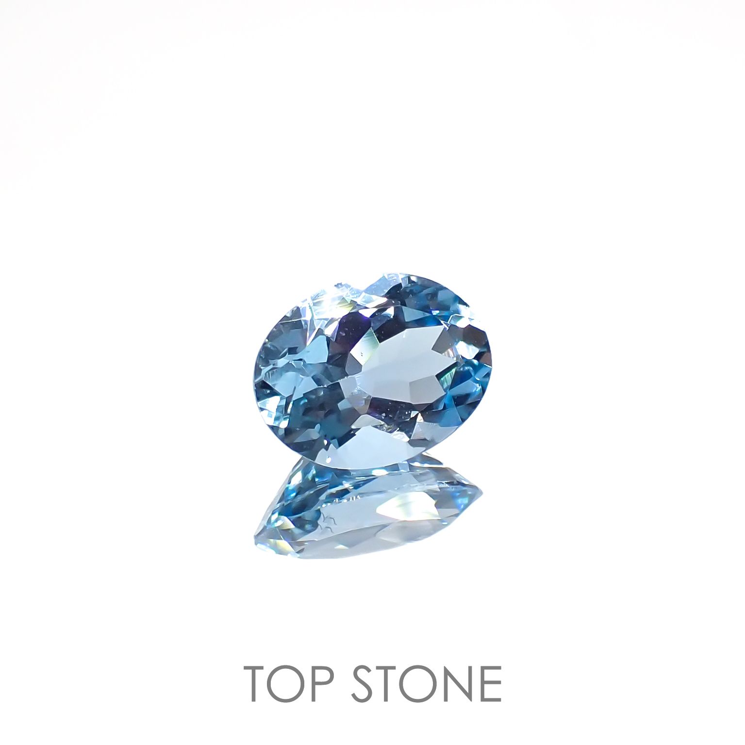 アクアマリン(宝石名アクアマリン)ナイジェリア産 1.06ct 識別済[220817384]8.1x6.2mm前後
