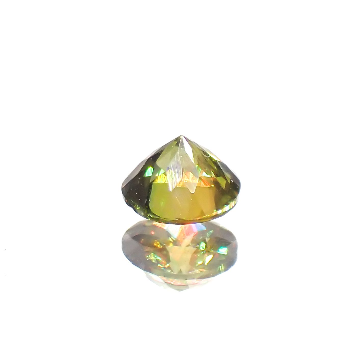 カラーチェンジスフェーン パキスタン産 0.22ct[230522192]3.6x3.5mm前後