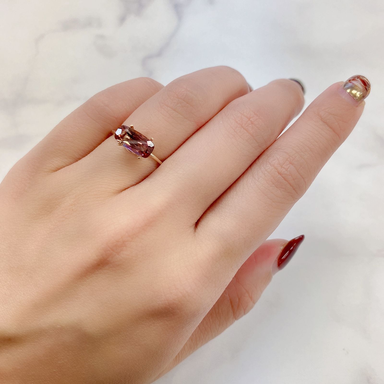 バイカラートルマリン(宝石名バイカラー・トルマリン) コンゴ民主共和国産 1.588ct ソ付(彩珠)[211013607]10.3×5.1mm前後