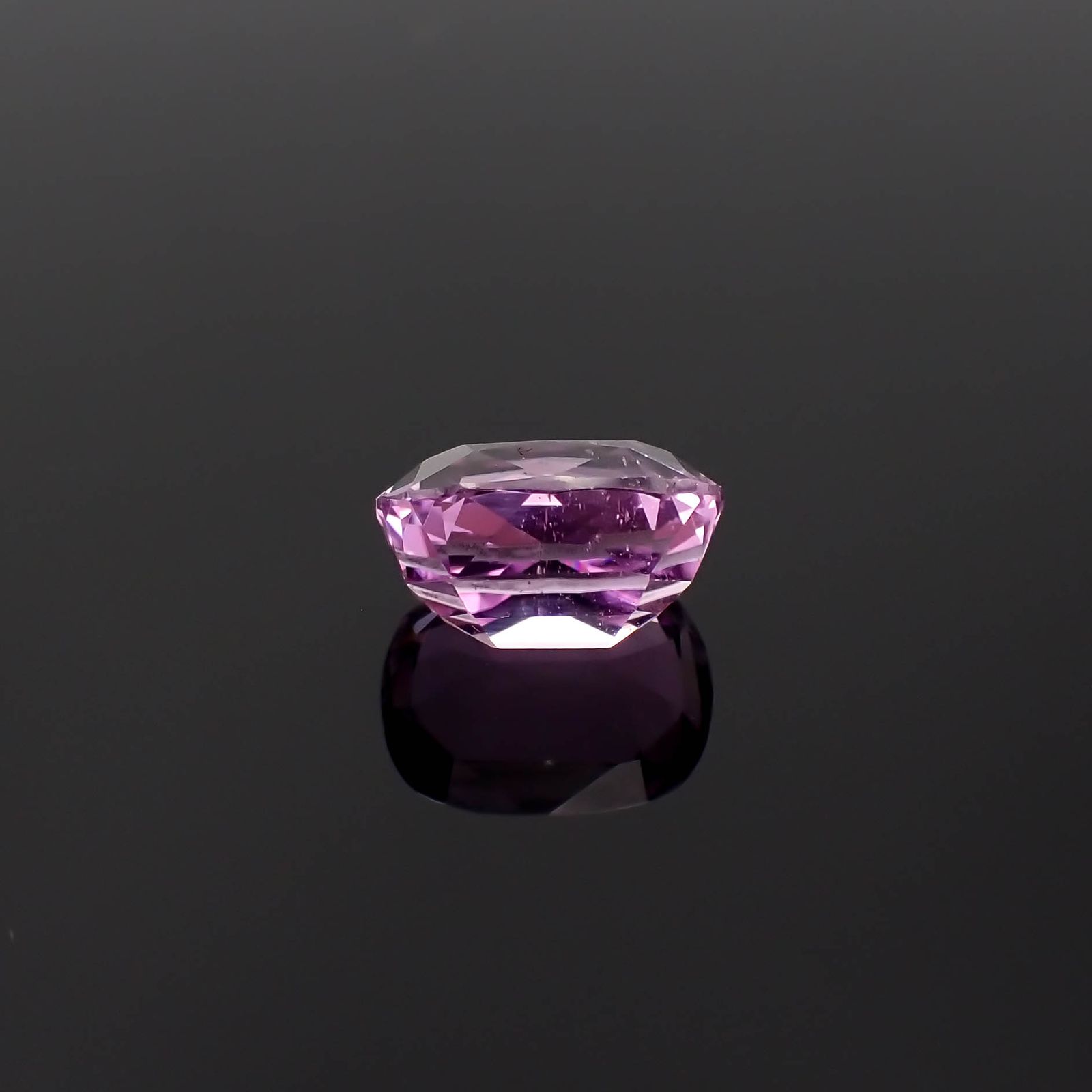 クンツァイト アフガニスタン産 5.17ct[230722928]11.4x8.4mm前後