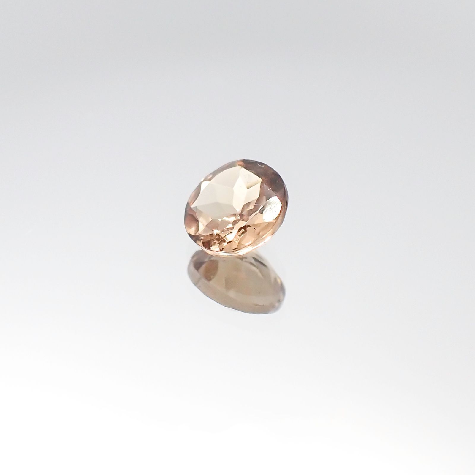 カラーチェンジマラヤガーネット(宝石名ガーネット)タンザニア・マヘンゲ産 0.58ct 識別済[230823057]5x5mm前後