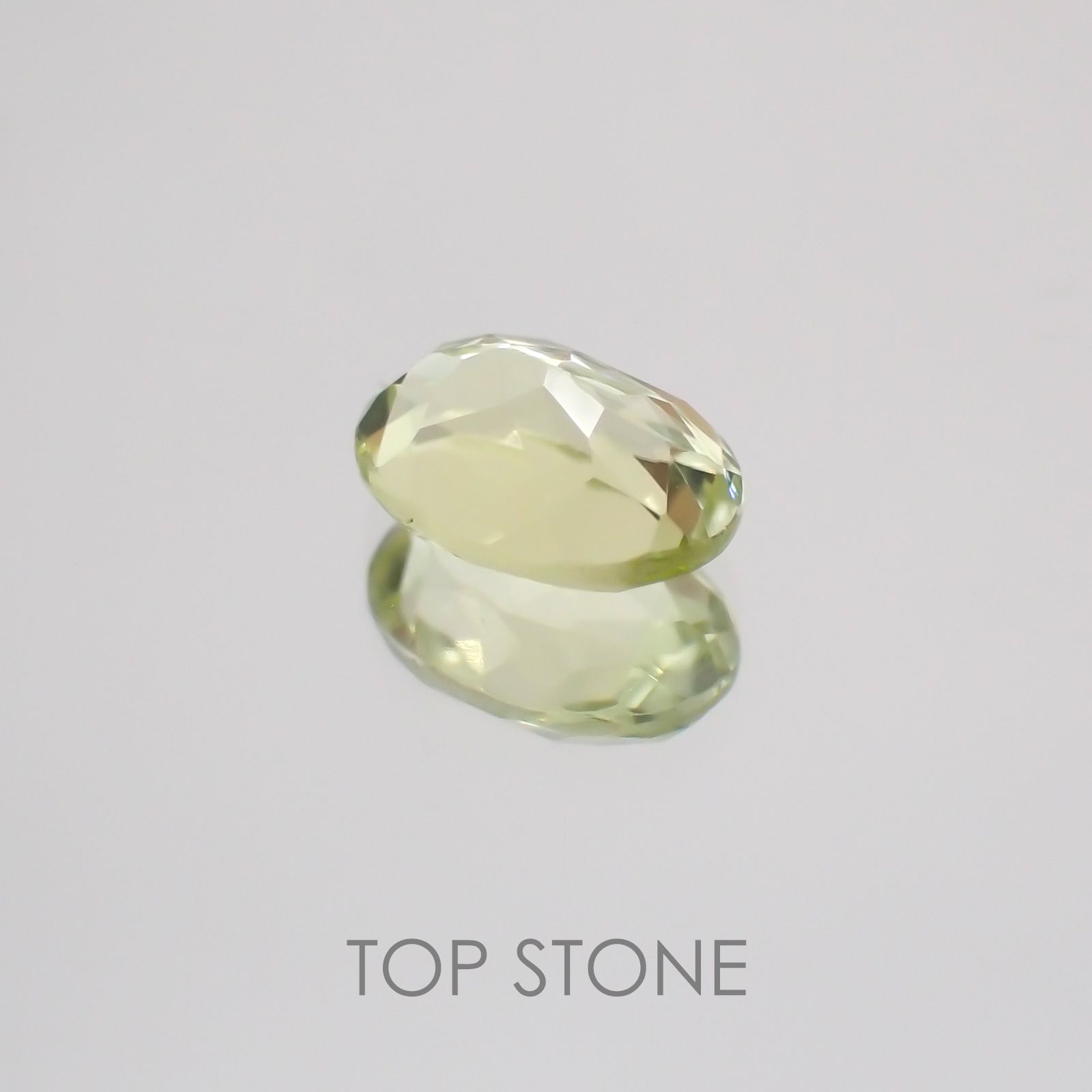 シリマナイト インド産 ルース 0.89ct[20128764]6.9×4.9mm前後