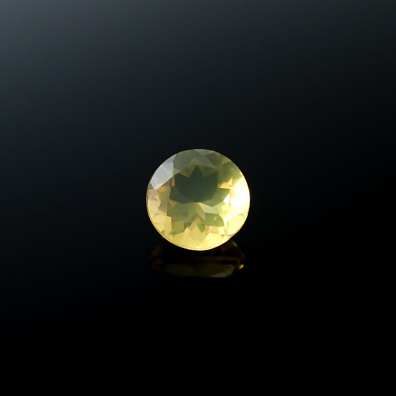 イエローオパール メキシコ産 0.60ct[240226189]6x6mm前後 | TOP STONE