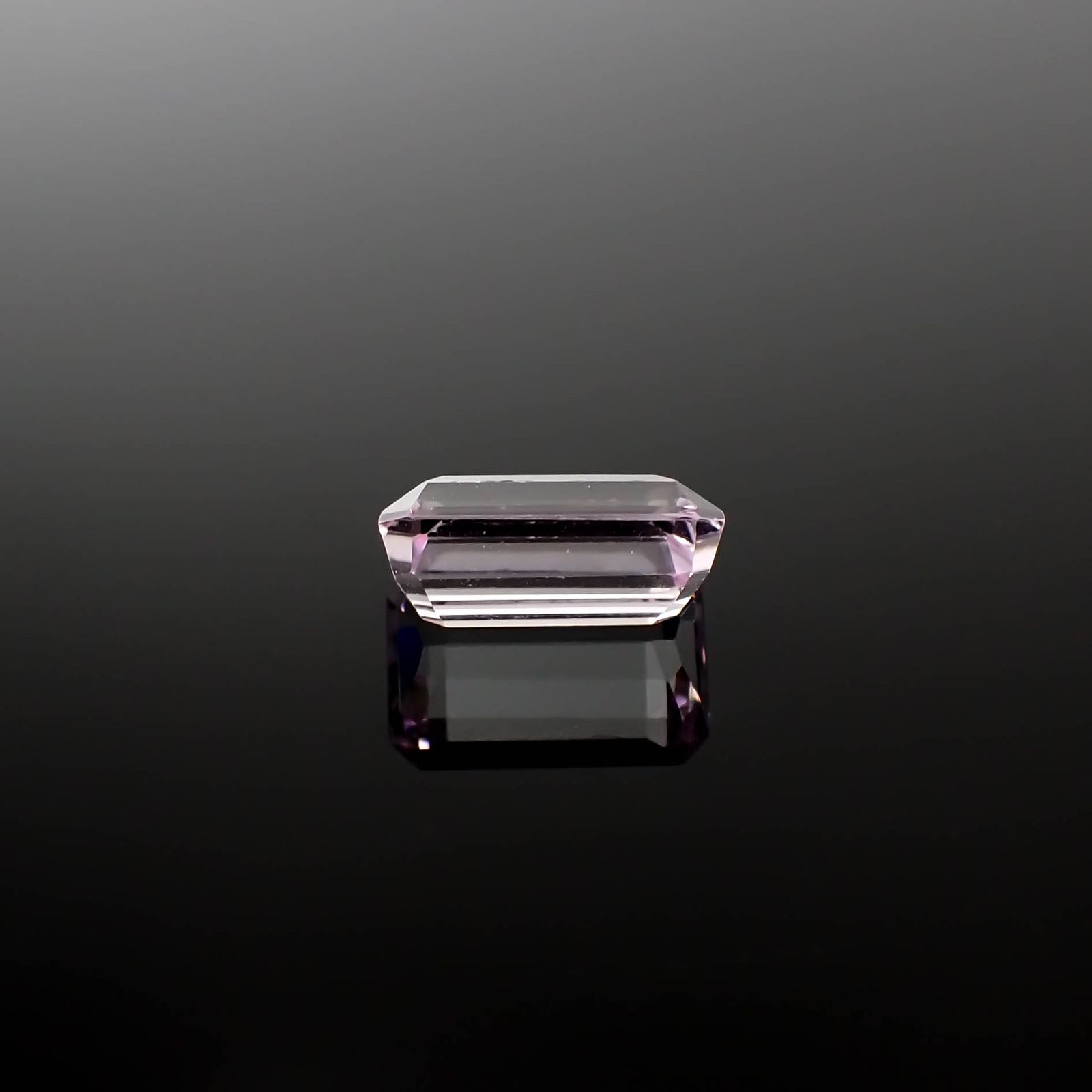 クンツァイト アフガニスタン産 3.30ct[231225139]10.6x6.9mm前後