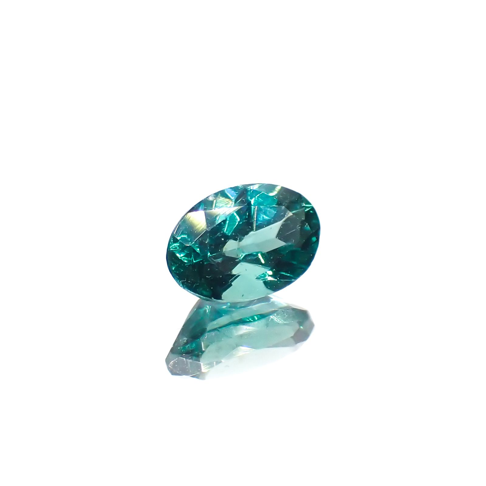 ノーブルモロキサイト マダガスカル産 0.54ct[231224682]6.2x4.1mm前後