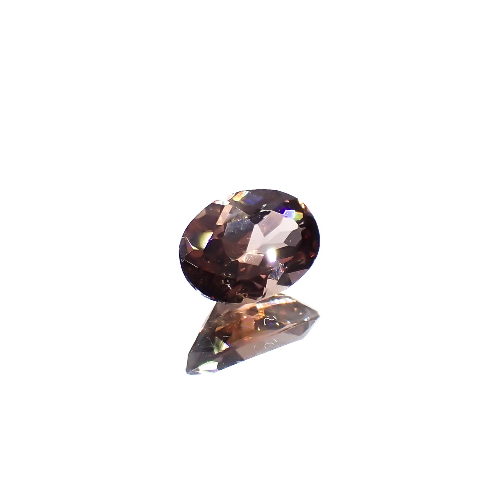 アキシナイト パキスタン産 0.42ct[240628148]5.7x3.9mm前後