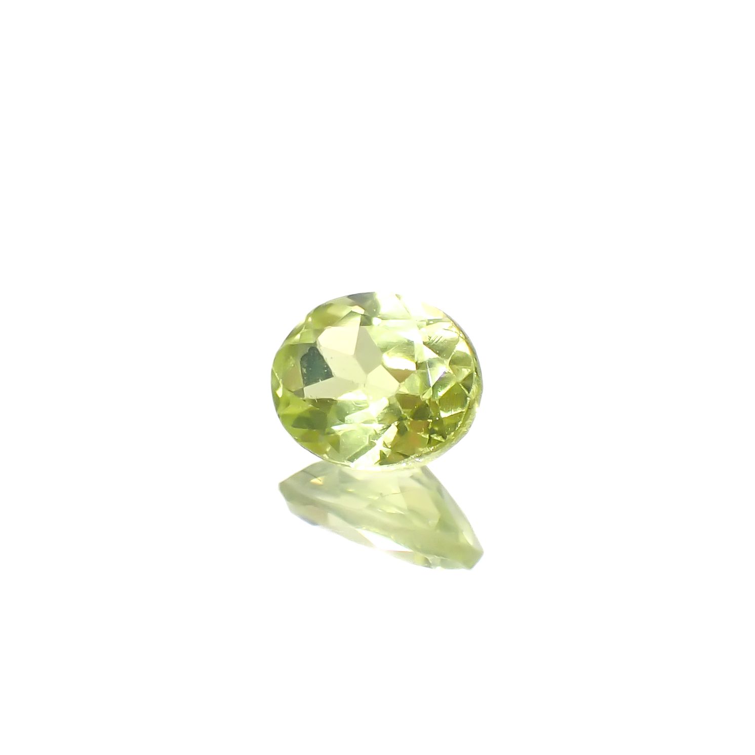 パロットクリソベリル(宝石名クリソベリル)インド産 0.39ct 識別済[240627988]5x4mm前後