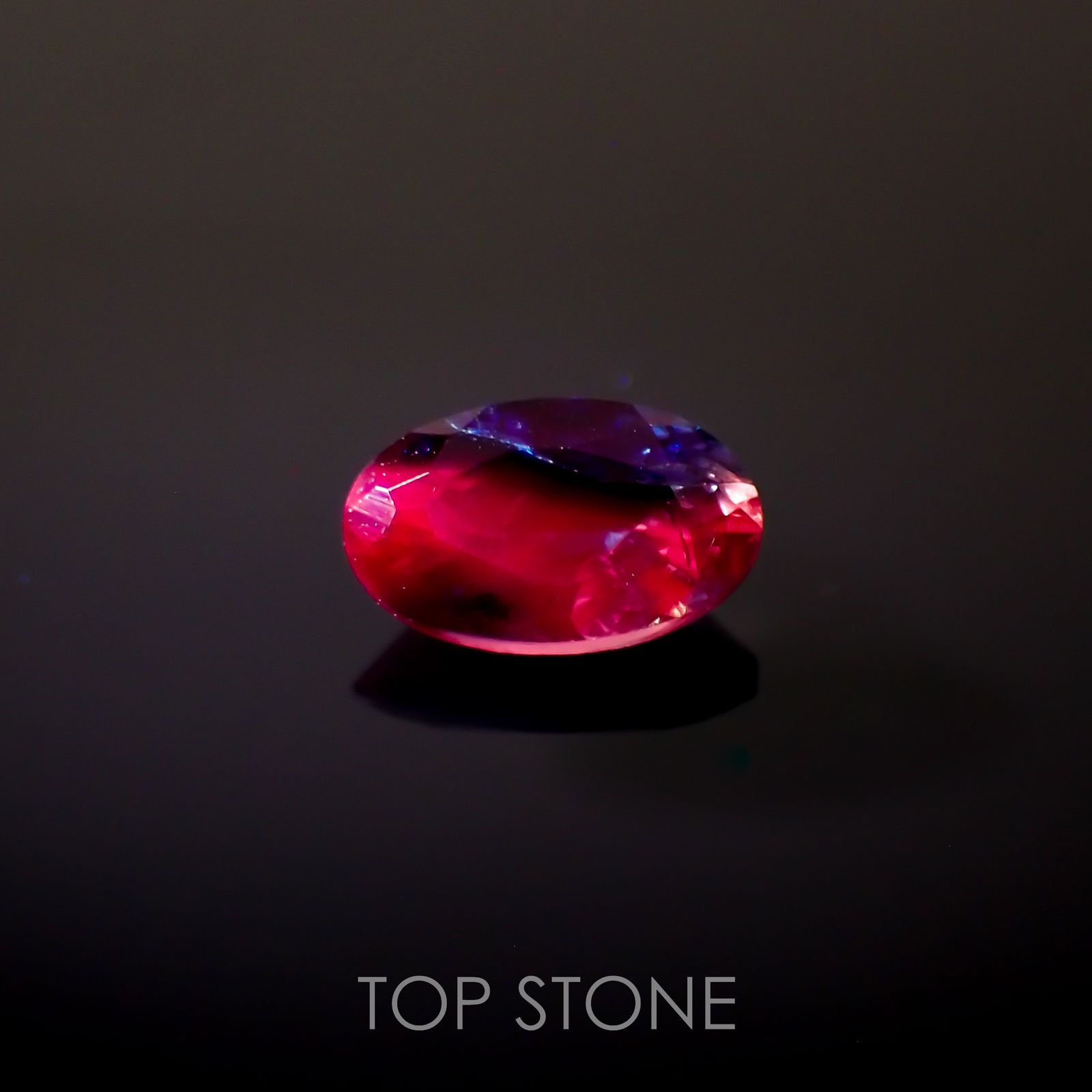 ウィンザーサファイア タンザニア・ウィンザー産 0.33ct[221219268]5x3mm前後