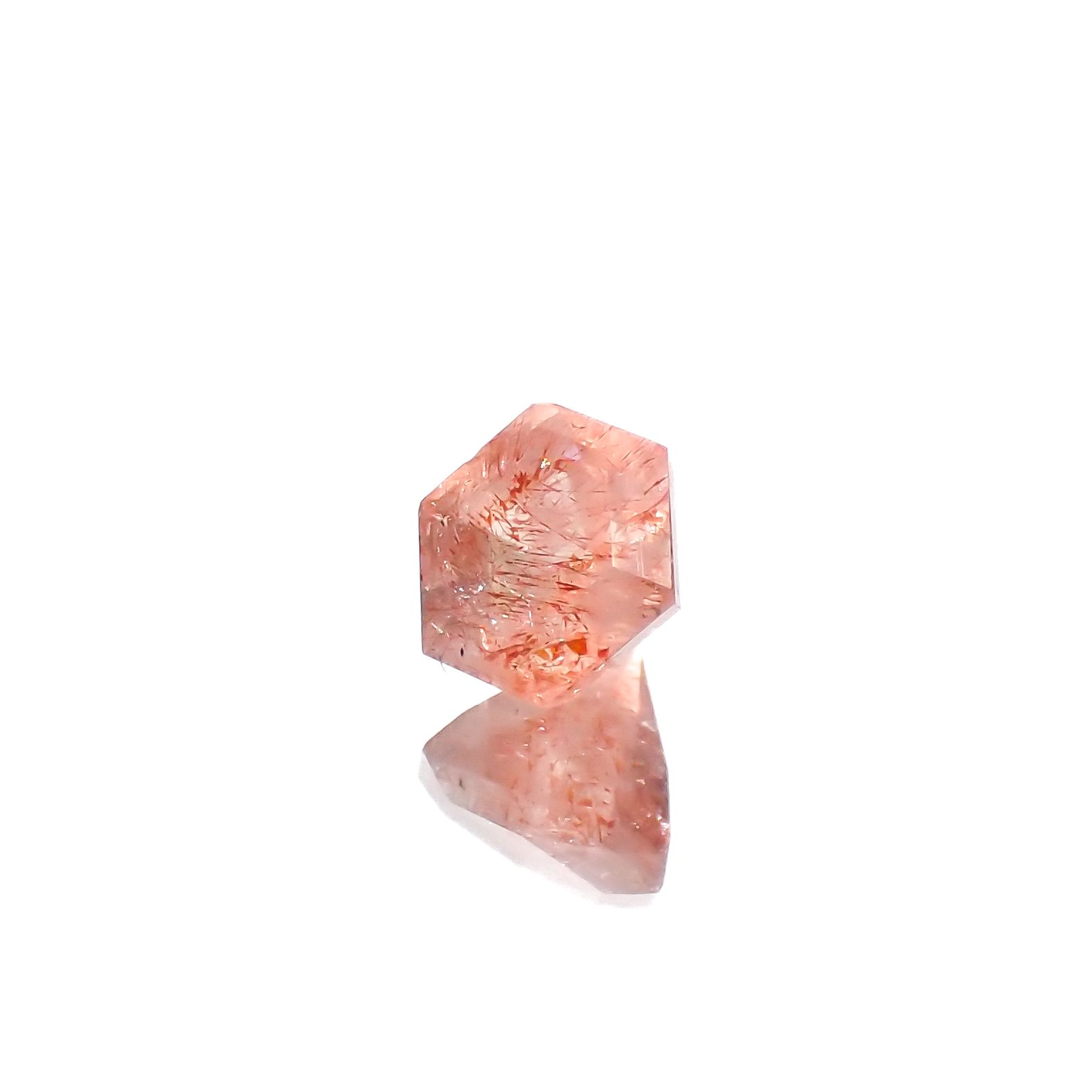 ◇ヘキサゴンカット◇ストロベリークォーツ カザフスタン産 0.75ct[240125487]5.3x5.3mm前後