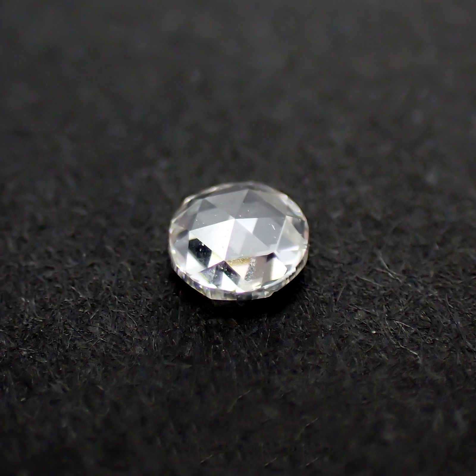 ◇ローズカット◇ダイヤモンド SI-VS / D-G(宝石名ダイアモンド) 0.057ct 識別済[210510903]2.4×2.4mm前後