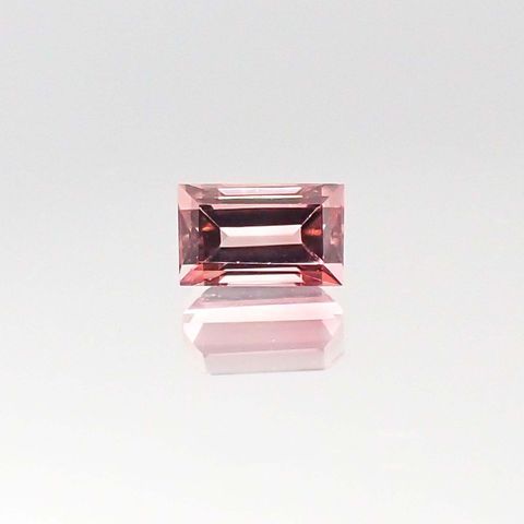 ピンクトルマリン(宝石名ピンク・トルマリン)ブラジル産 0.41ct 識別済[230722943]5x3.1mm前後
