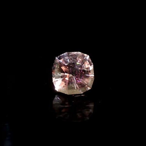 ◇カスタムカット◇ティンカーベルクォーツ ブラジル産 1.04ct[240125451]6.9x6.7mm前後