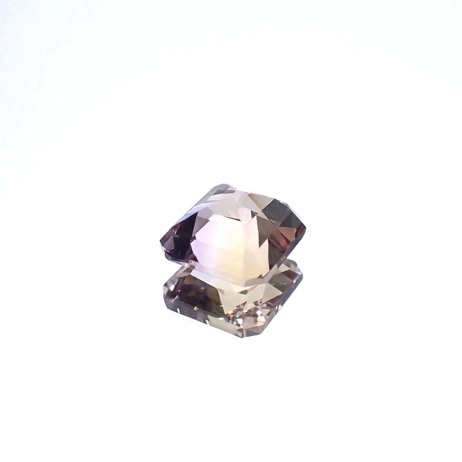 アメトリン ボリビア産 1.97ct[231225102]7.3x7.6mm前後