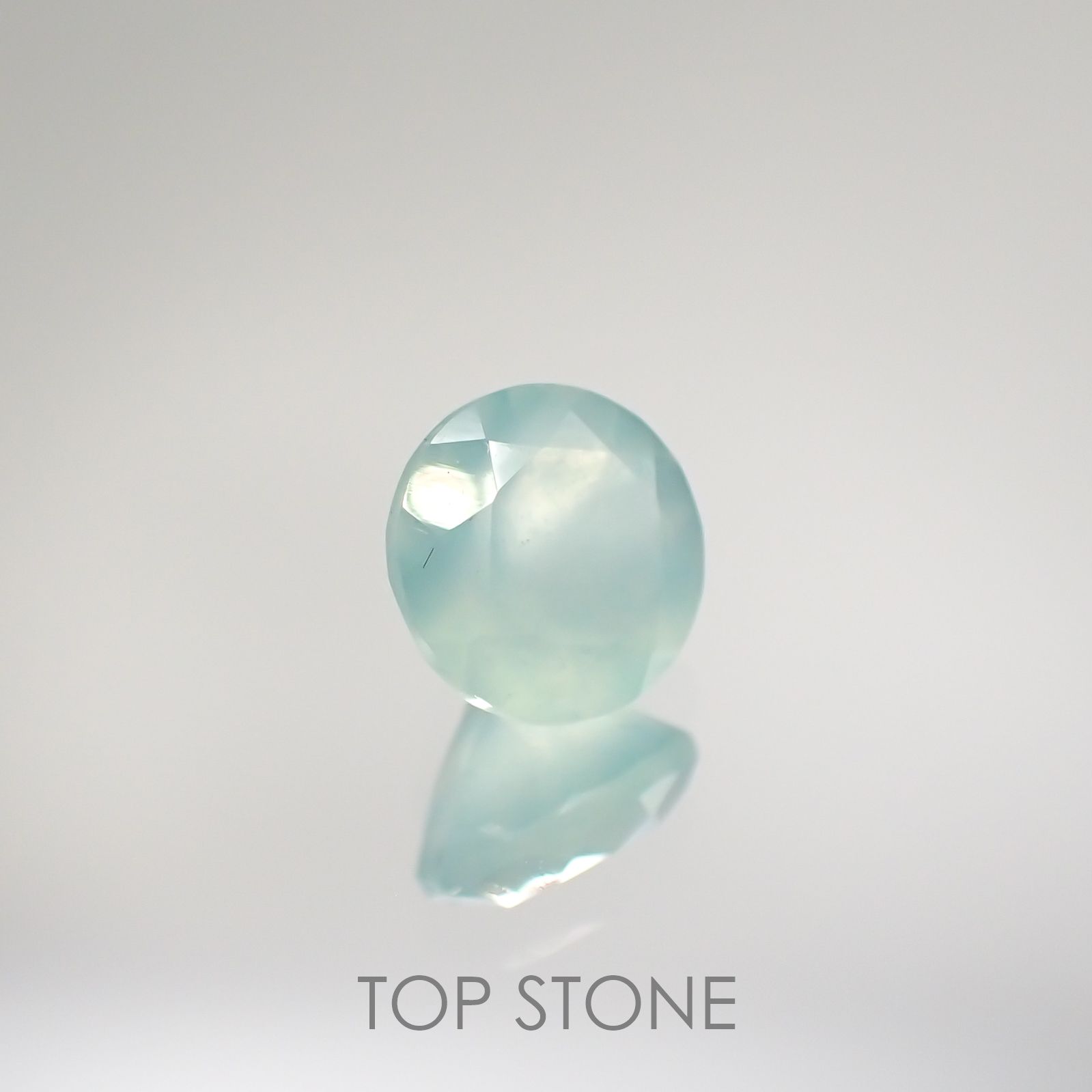 アクアプレーズ(宝石名ブルー グリーン・カルセドニー) 南アフリカ産 0.85ct 識別済[210812348]6.2×6.2mm前後