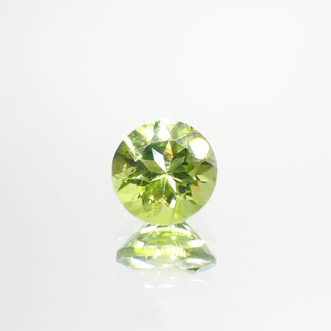 ペリドット(宝石名ペリドット) パキスタン産 1.15ct 識別済[210813072]6.4×6.4mm前後