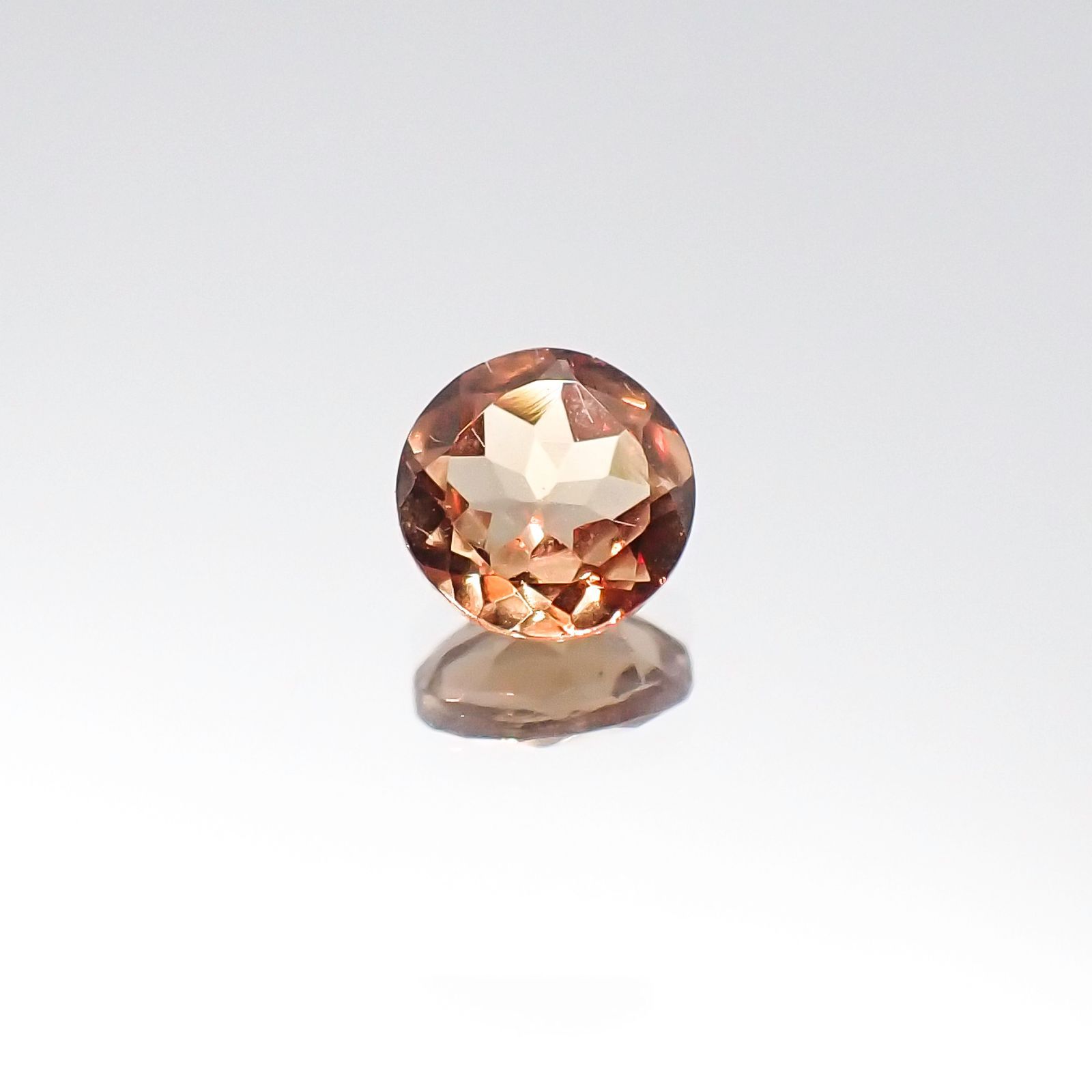 カラーチェンジマラヤガーネット(宝石名ガーネット)タンザニア・マヘンゲ産 0.58ct 識別済[230823057]5x5mm前後