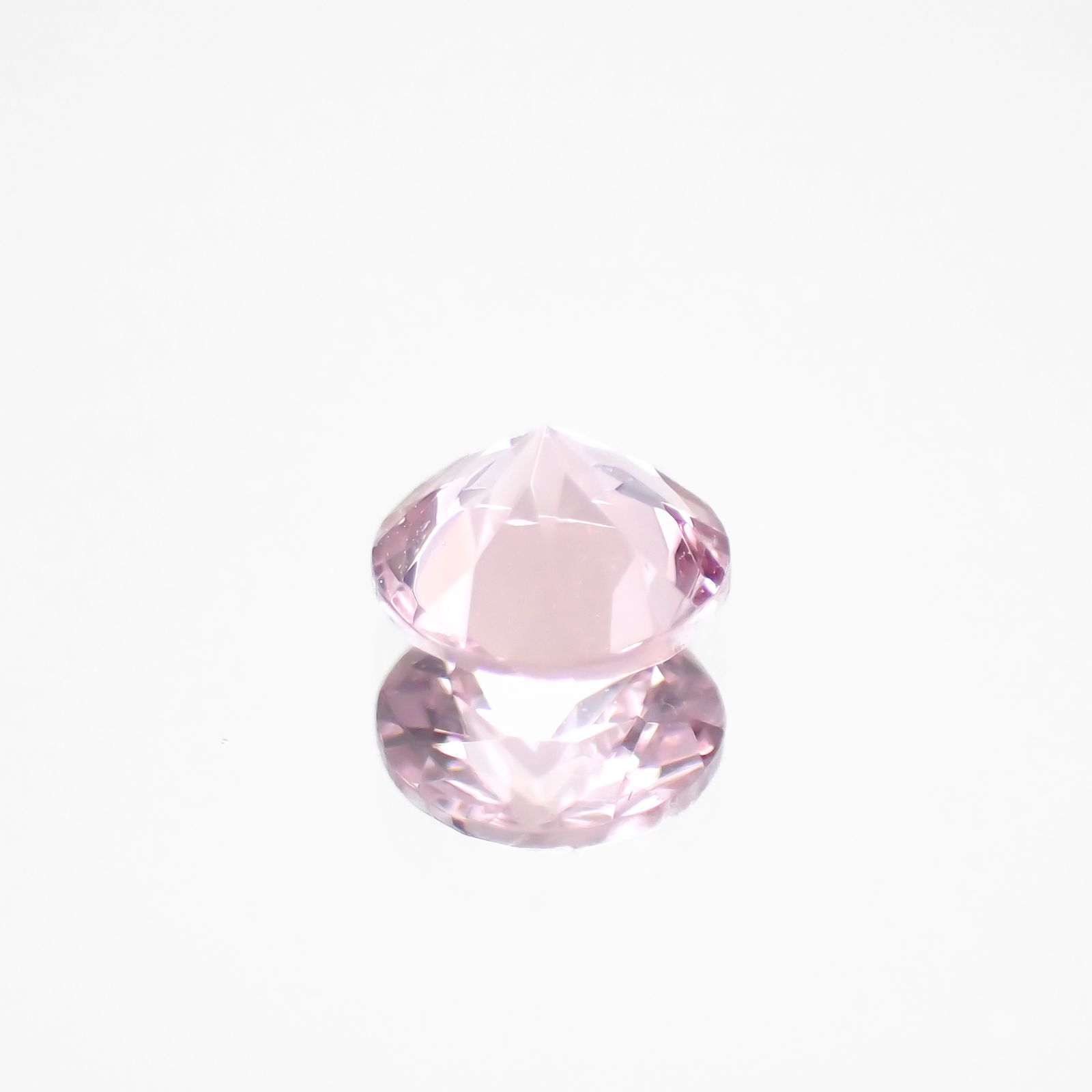 ドラゴンガーネット タンザニア産 0.40ct[230421460]4.3x4.3mm前後