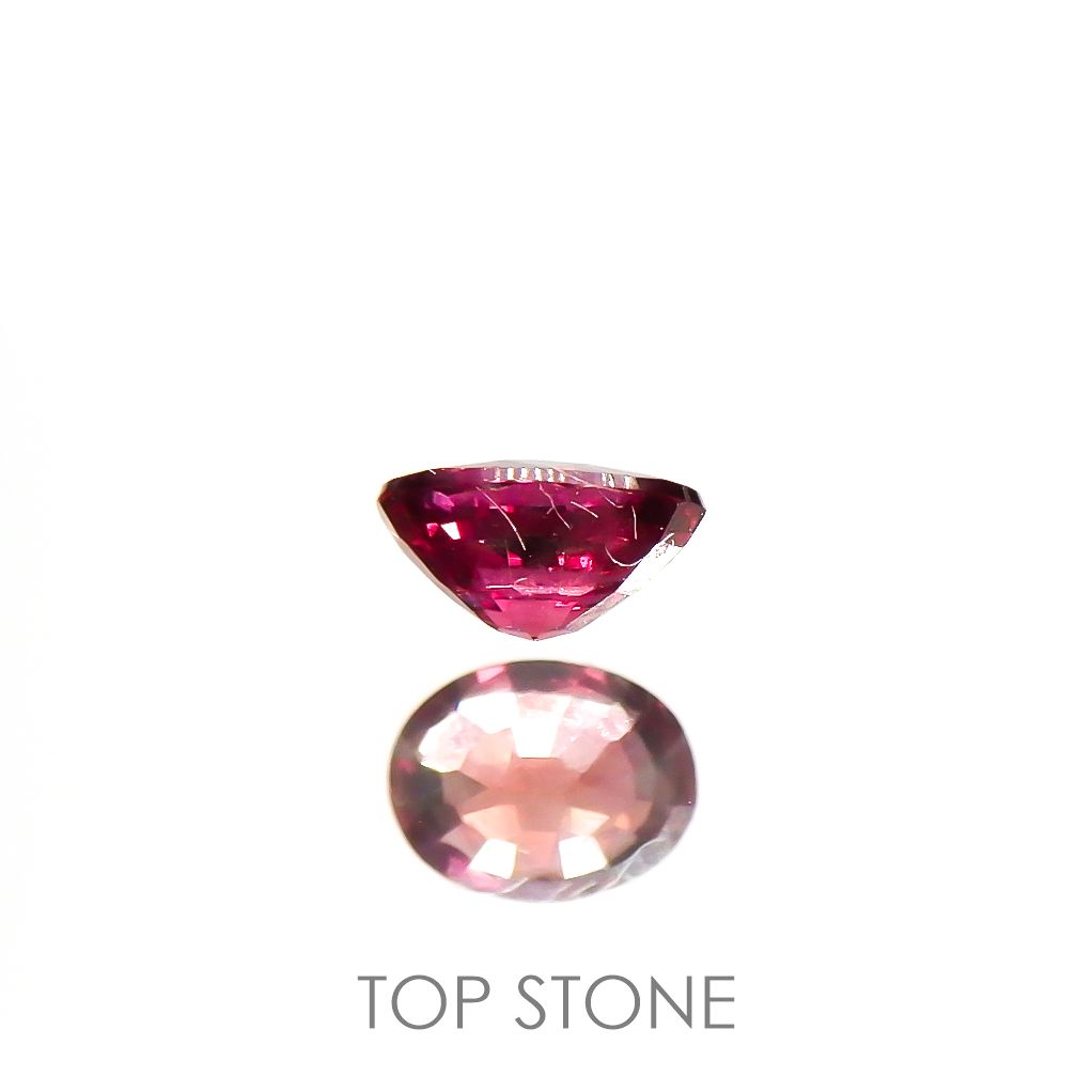 ルビー(宝石名ルビー)タンザニア産 0.19ct 識別済[220115046]3.8x2.9mm前後