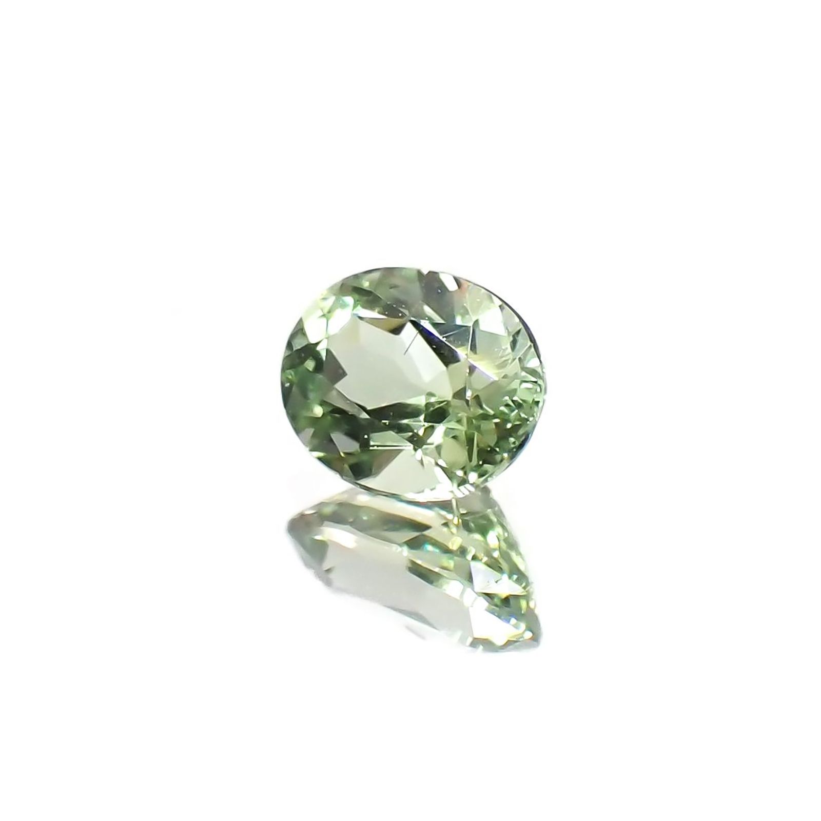 バナジウムコーネルピン(宝石名コーネルピン)タンザニア・タンガ州産 識別済 0.43ct / 5.3x4mm前後 [230320933]