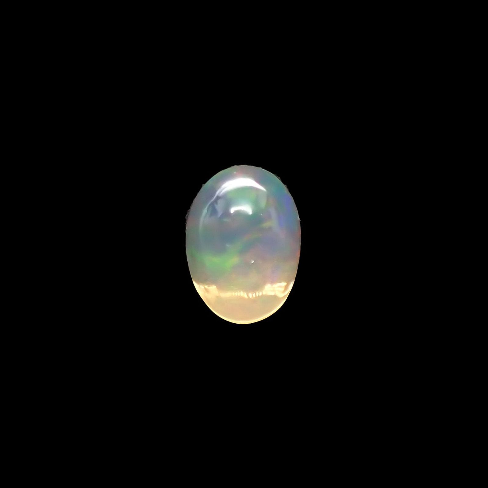 メキシコオパール(宝石名オパール) メキシコ産 ソ付(彩珠) 2.100ct / 8.8x6.2mm前後 [210712138]