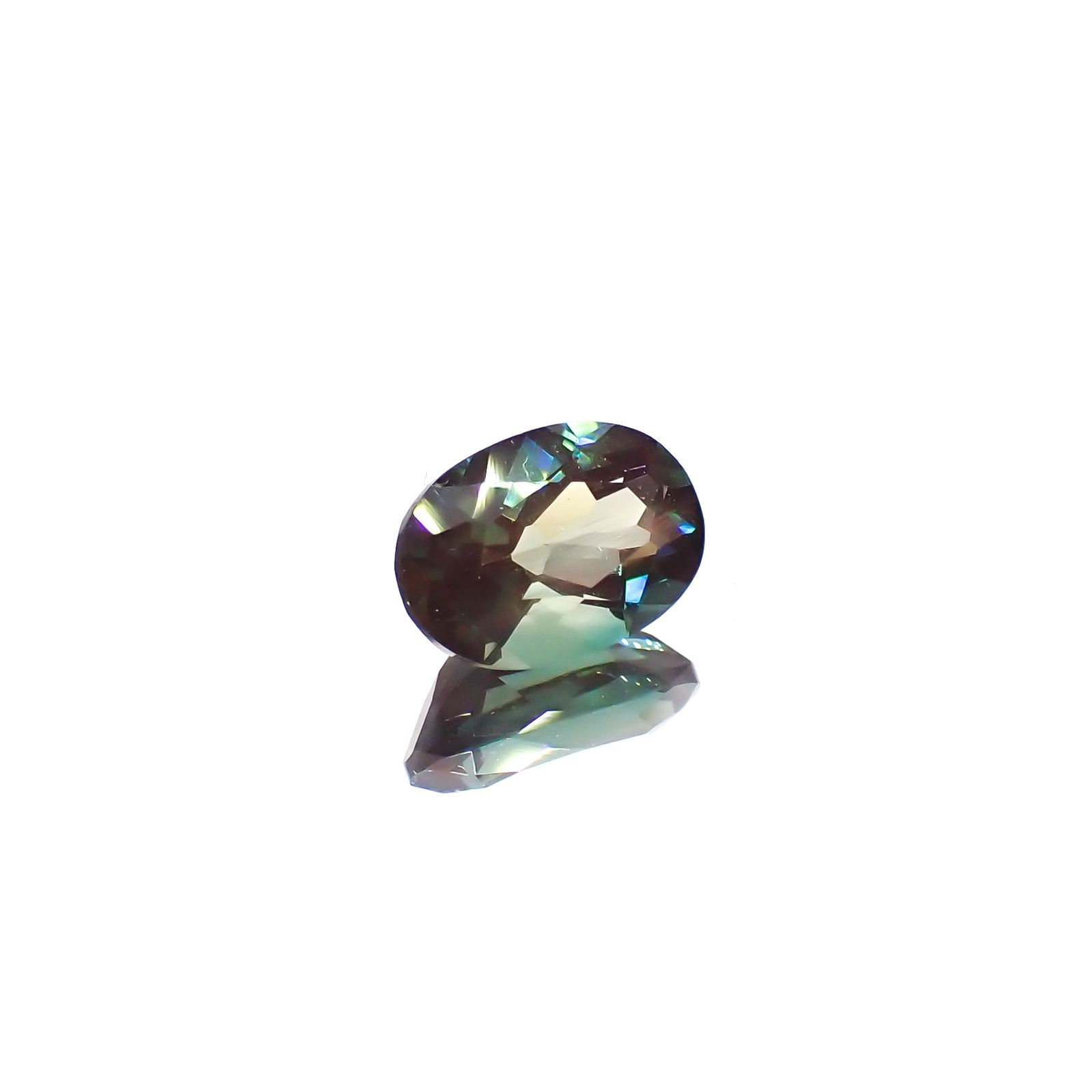 カラーチェンジアンデシン モンゴル産 0.75ct[240226326]7x4.9mm前後