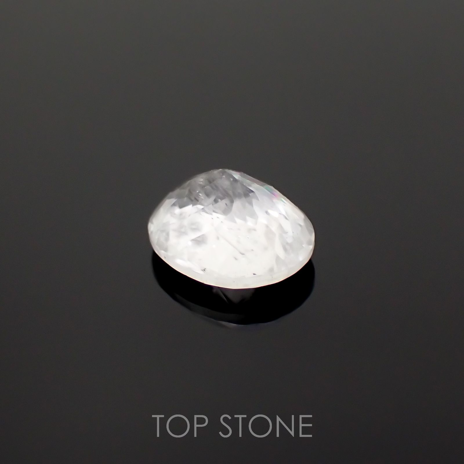 フェナカイト(宝石名フェナカイト)マダガスカル産 1.17ct 識別済[221018414]7.6x6.2mm前後