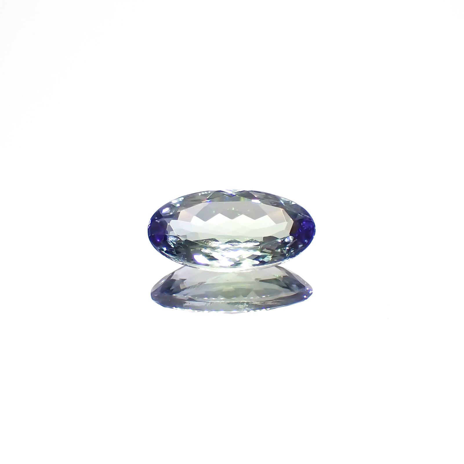 バイカラータンザナイト(宝石名タンザナイト/ゾイサイト)タンザニア産 1.31ct 識別済[231224647]10.1x5.2mm前後