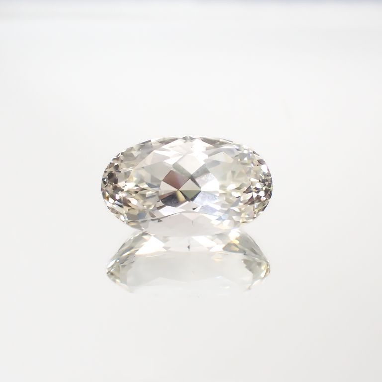 イエロースポジュミン フルオレッセンス(宝石名スポジュミン)アフガニスタン産 13.110ct ソ付[221018474]18.1x10.8mm前後