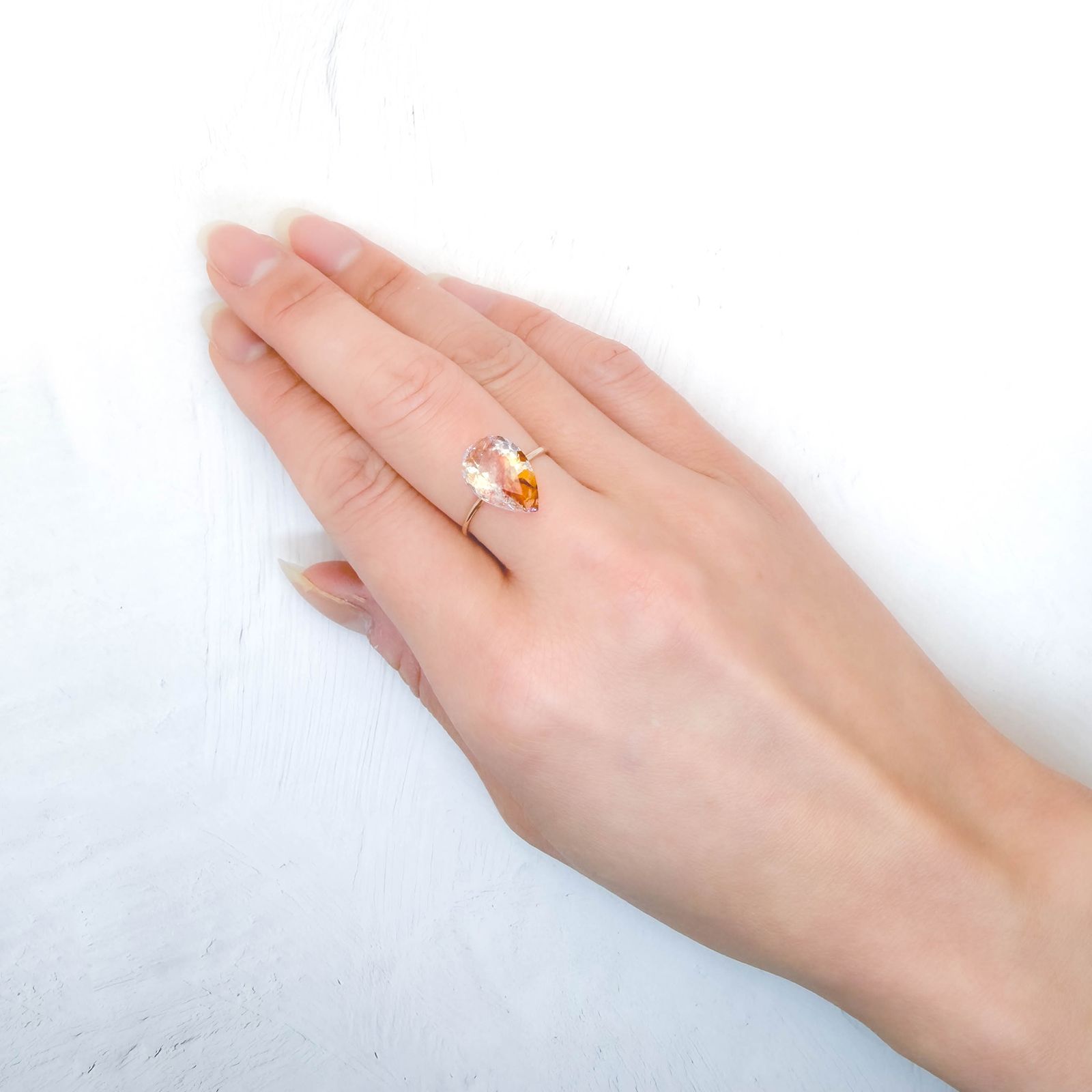 オーロラクォーツ ブラジル産 4.09ct / 13.6x9.2mm前後 [260331889]