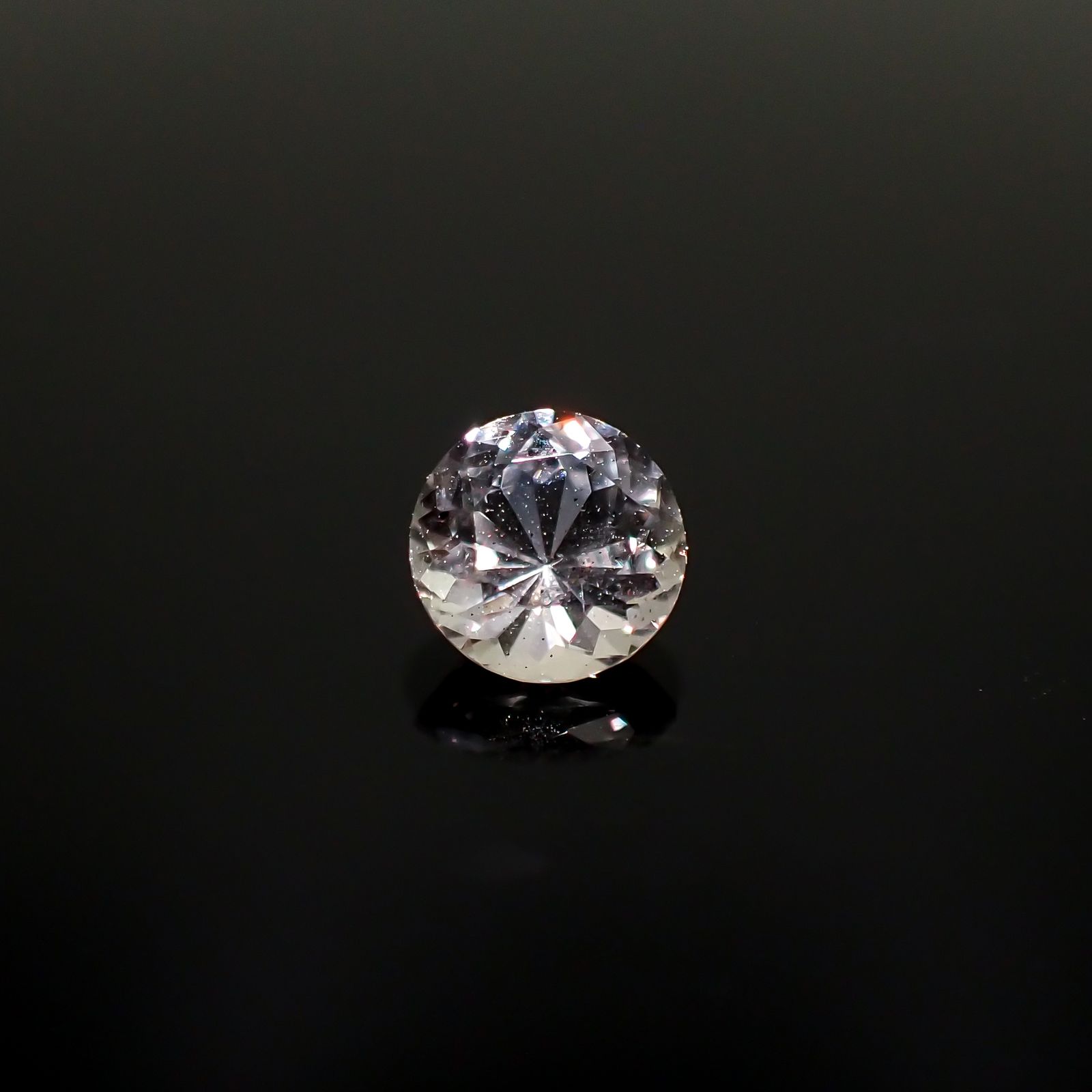 ティンカーベルクォーツ ブラジル産 0.66ct[240125445]6x6mm前後