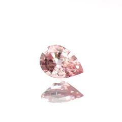 パパラチャサファイア(宝石名サファイア/別名パパラチャ・サファイア)スリランカ産 0.096ct ソ付(日独)[221219641]3.41x2.43mm前後
