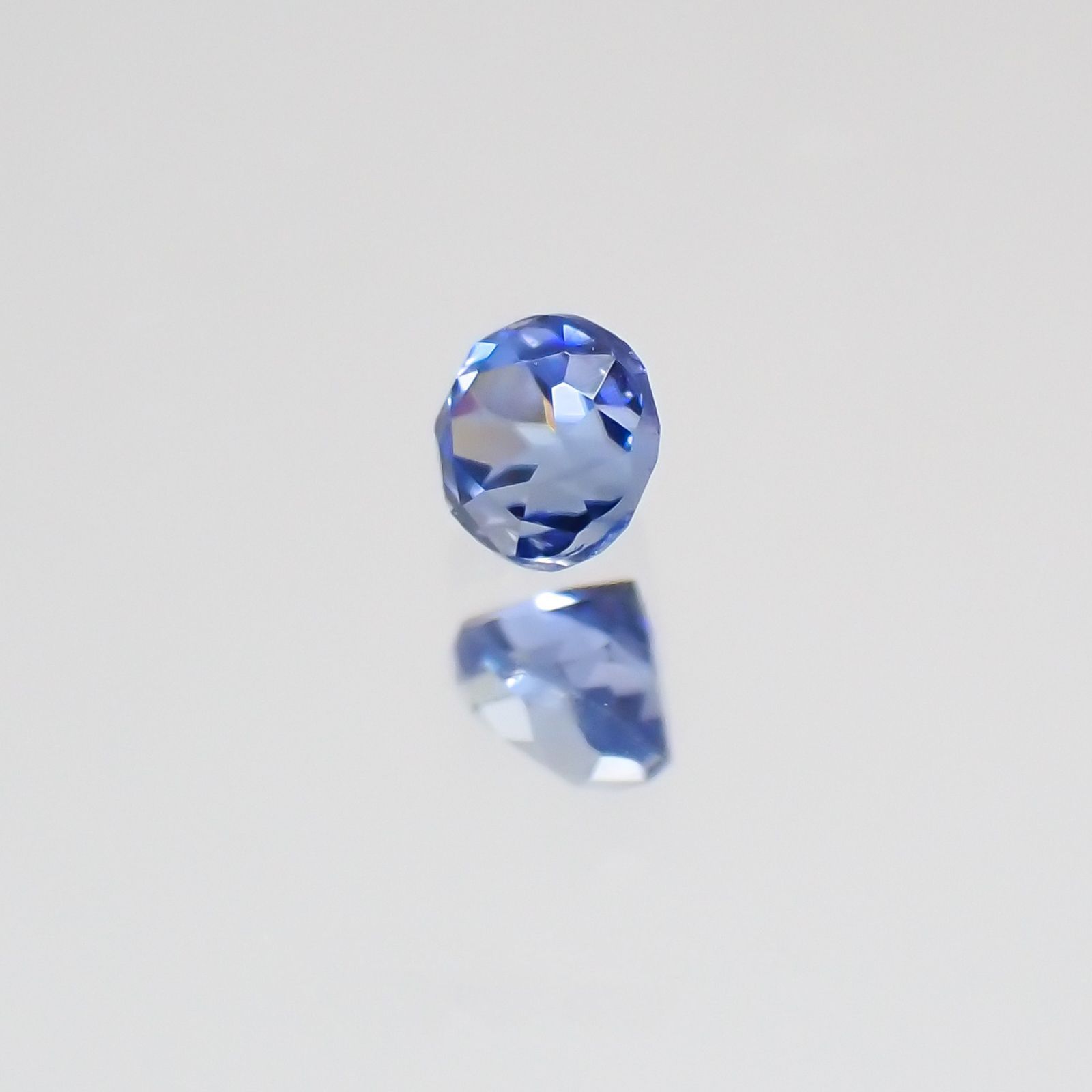 ベニトアイト アメリカ産 ルース 0.063ct[21019045]2.3×2.2mm前後