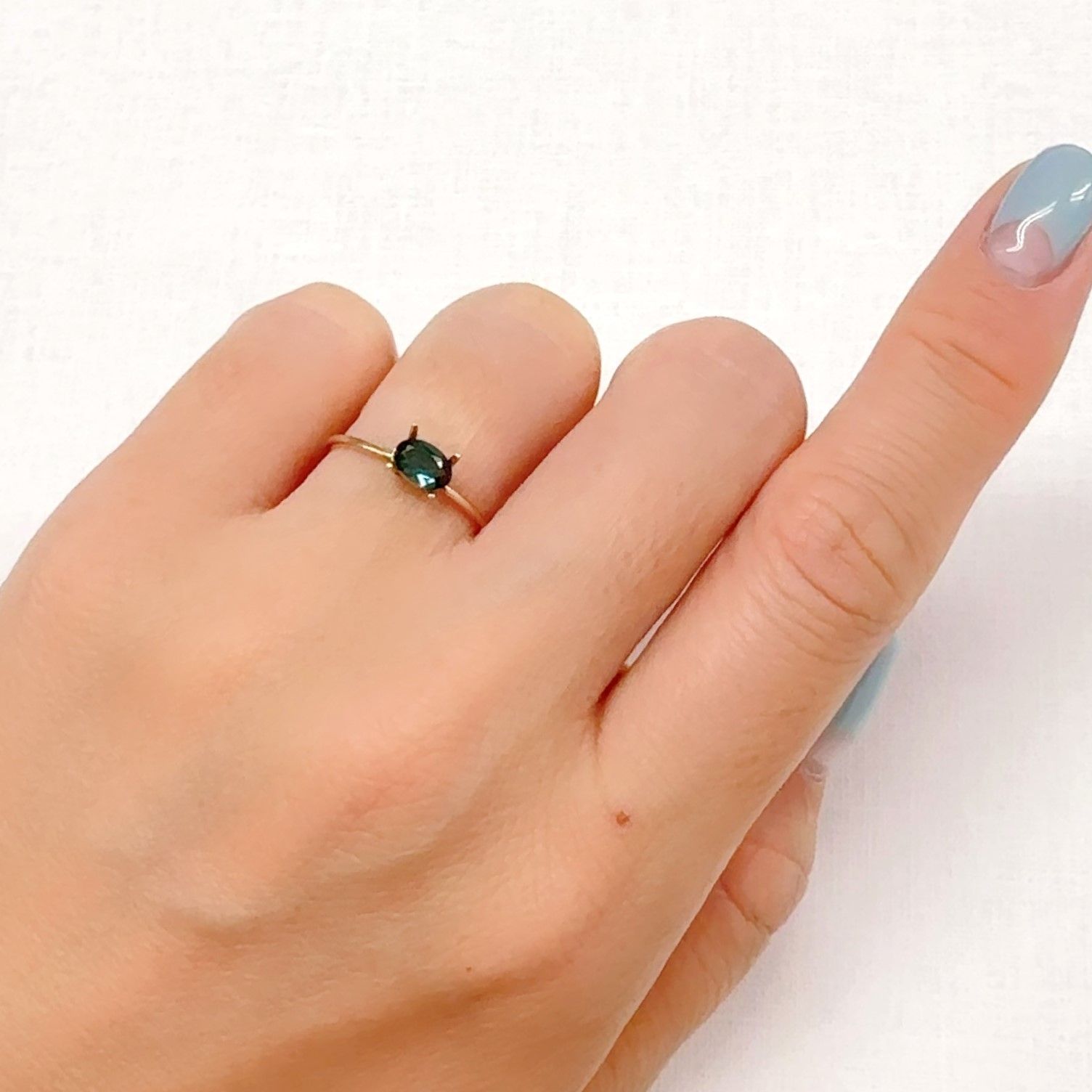 ブルーグリーントルマリン ブラジル産 0.33ct[240628041]5.8x3.7mm前後