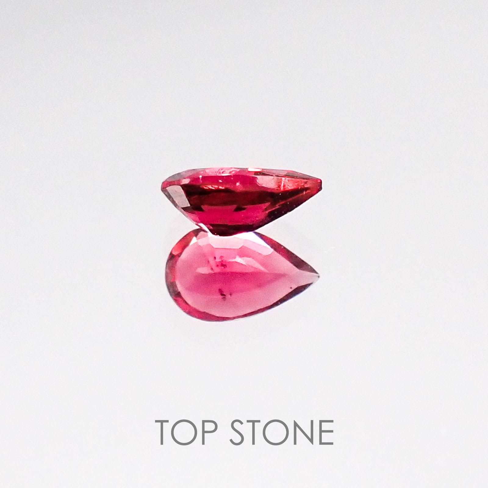 レッドスピネル タンザニア産 ルース 0.24ct[20073926]5.1×3.2mm前後