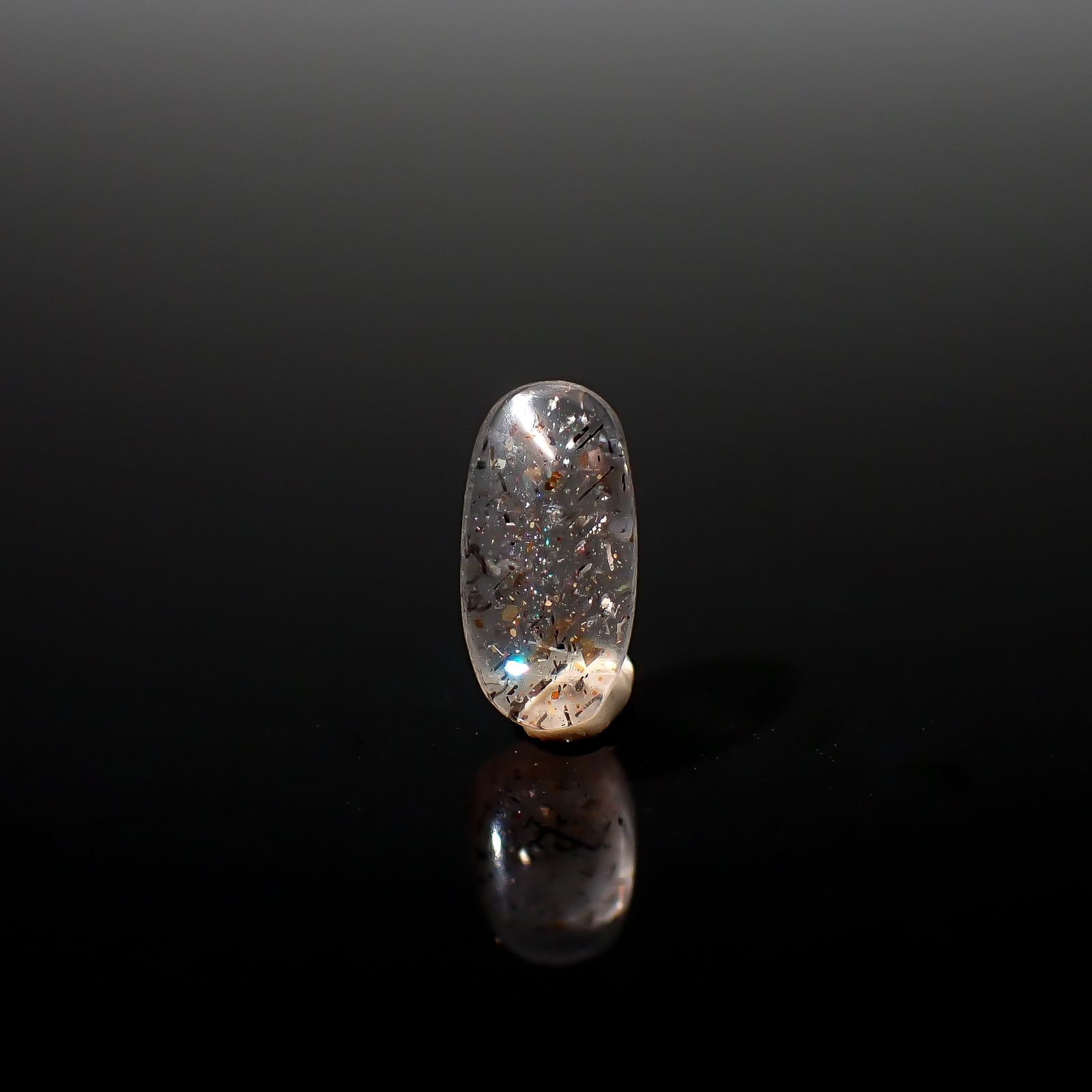 レインボーラティスサンストーン オーストラリア産 0.72ct / 9x4.6mm前後 [260632531]