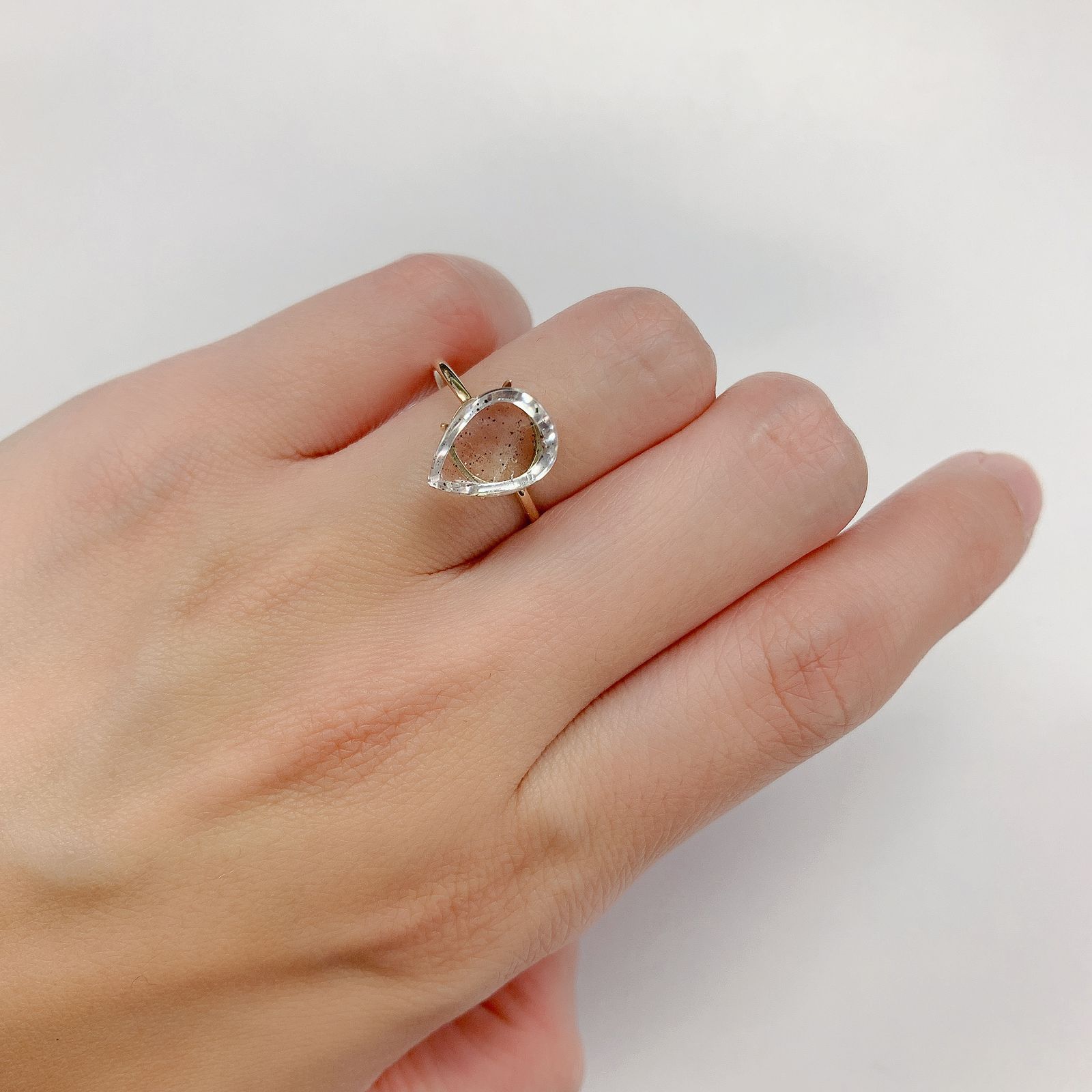 ティンカーベルクォーツ ブラジル産 3.29ct[210711958]11.7×8.4mm前後