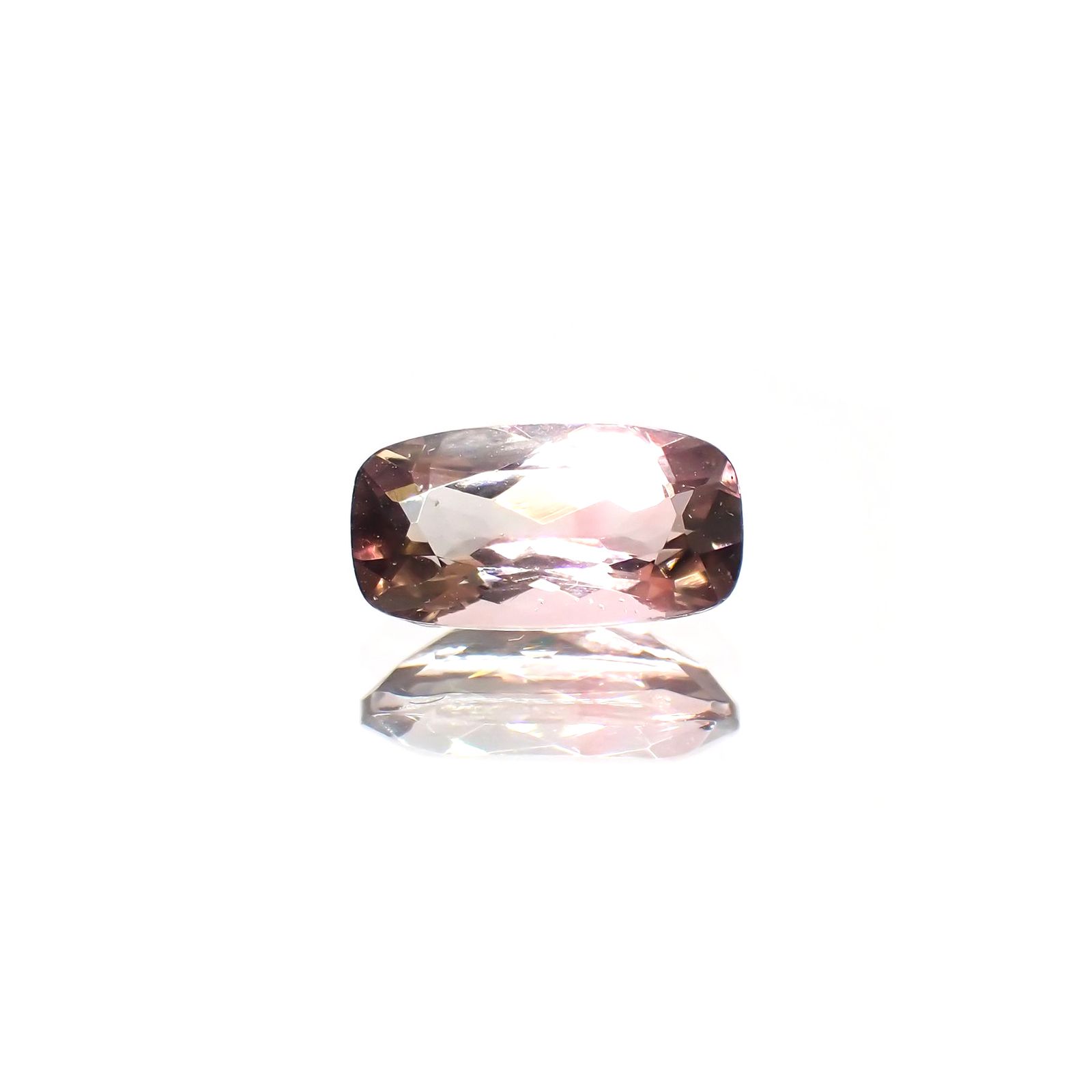バイカラートルマリン(宝石名トルマリン)コンゴ産 1.22ct 識別済[250114998]9.1x4.9mm前後