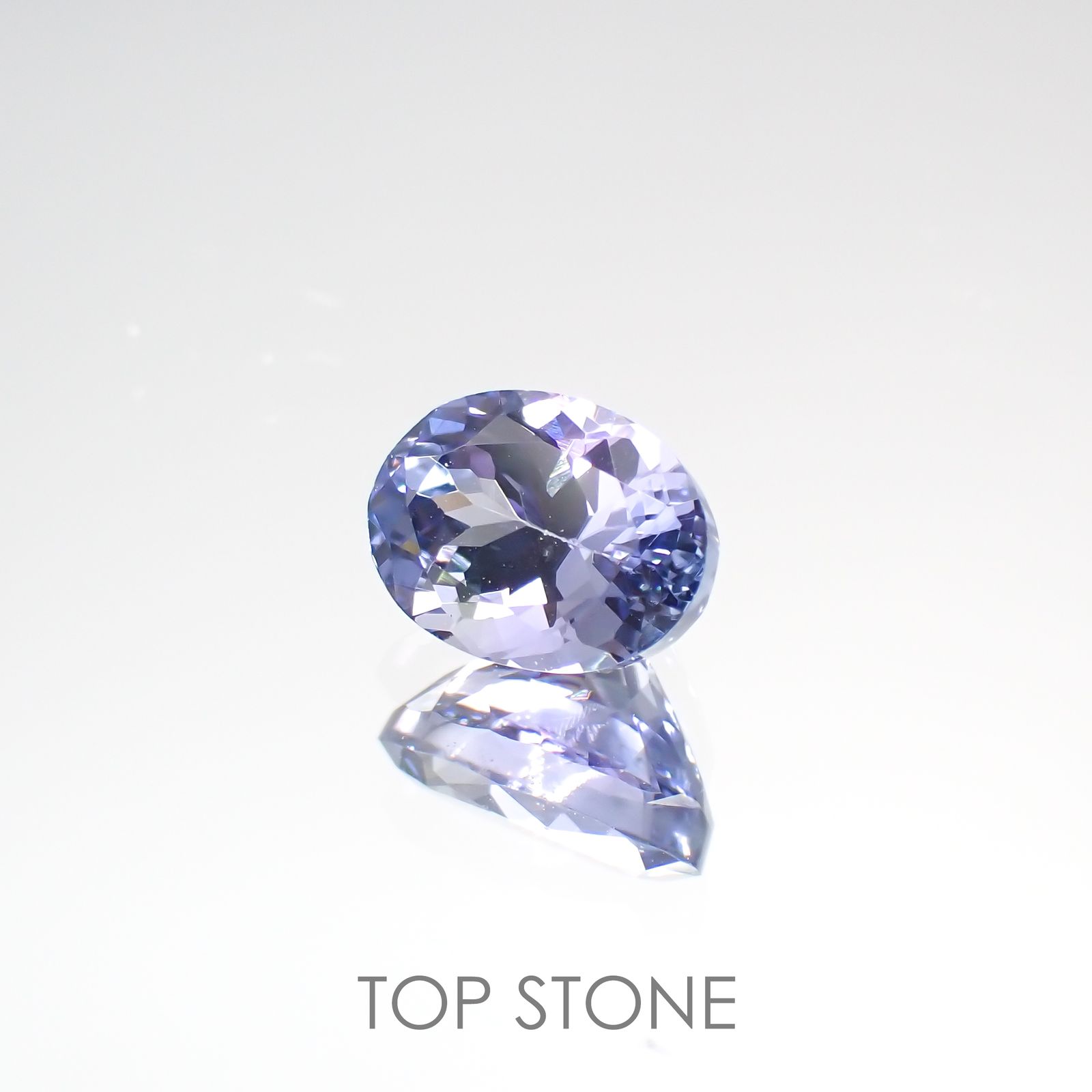 バイカラータンザナイト(ゾイサイト) タンザニア産 ルース 1.13ct[210812644]7.1×5.2mm前後