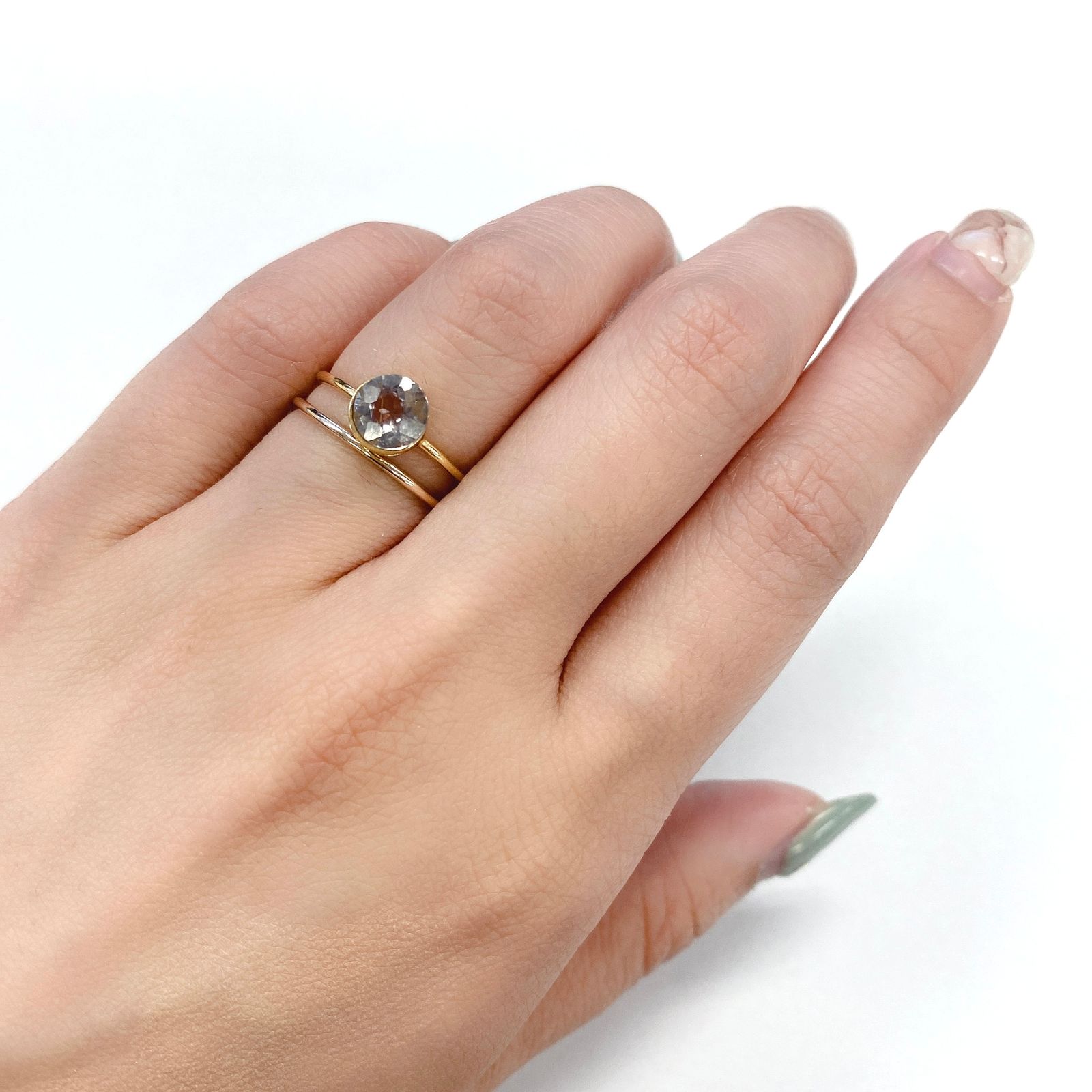 ダイアスポア(カラーチェンジ) トルコ産 ルース 1.05ct[21049767]6.5×6.5mm前後