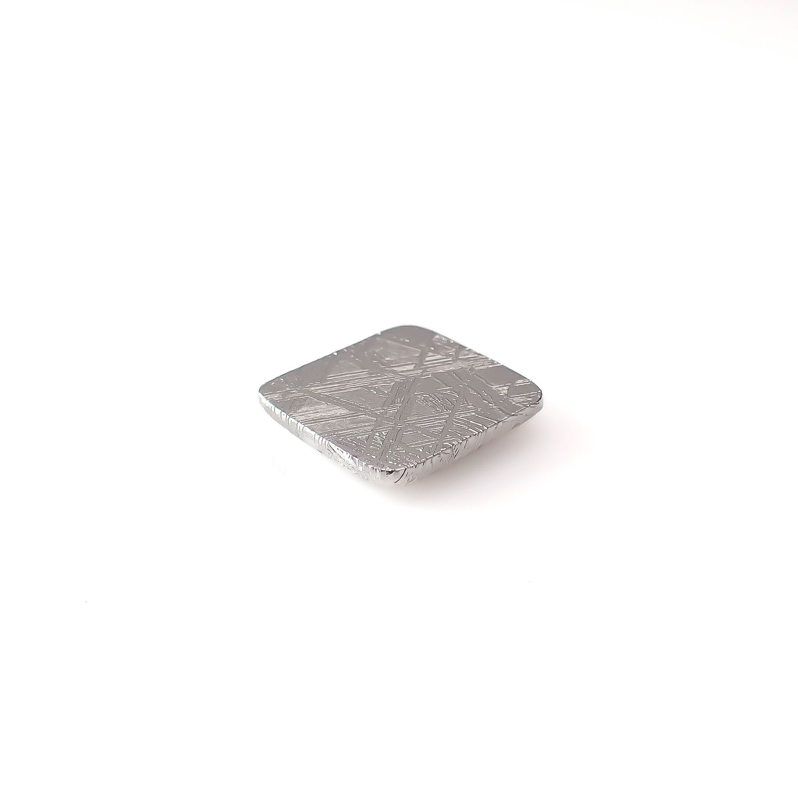 ムオニナルスタ隕石 発見地:スウェーデン 15.84ct[240125778]13.7x13.7mm前後
