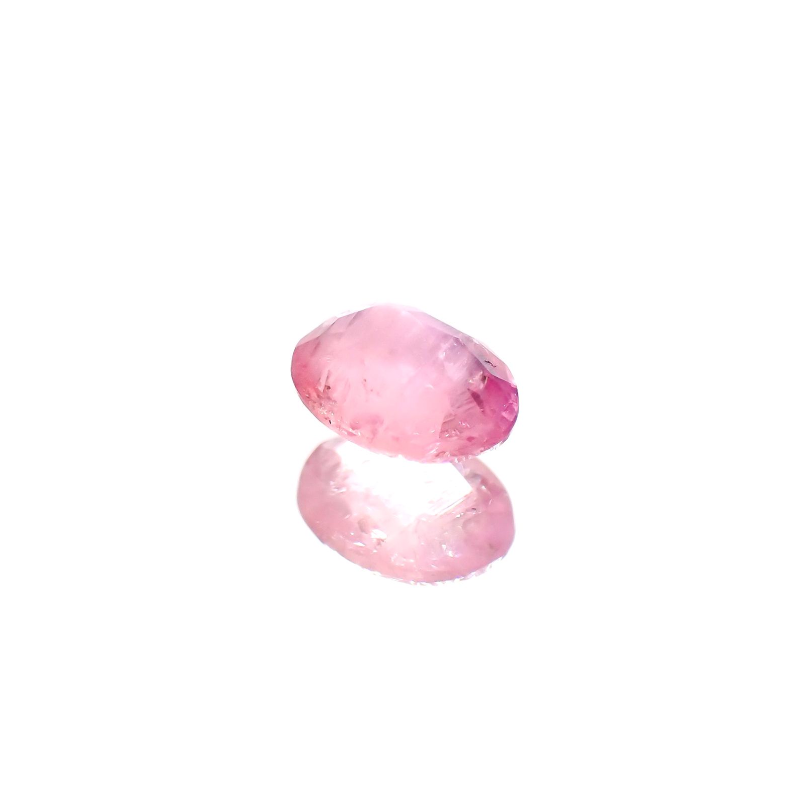 ペツォッタイト(ラズベリル)(宝石名ペツォッタイト)マダガスカル産 0.349ct ソ付(彩珠)[220114341]5x3.8mm前後