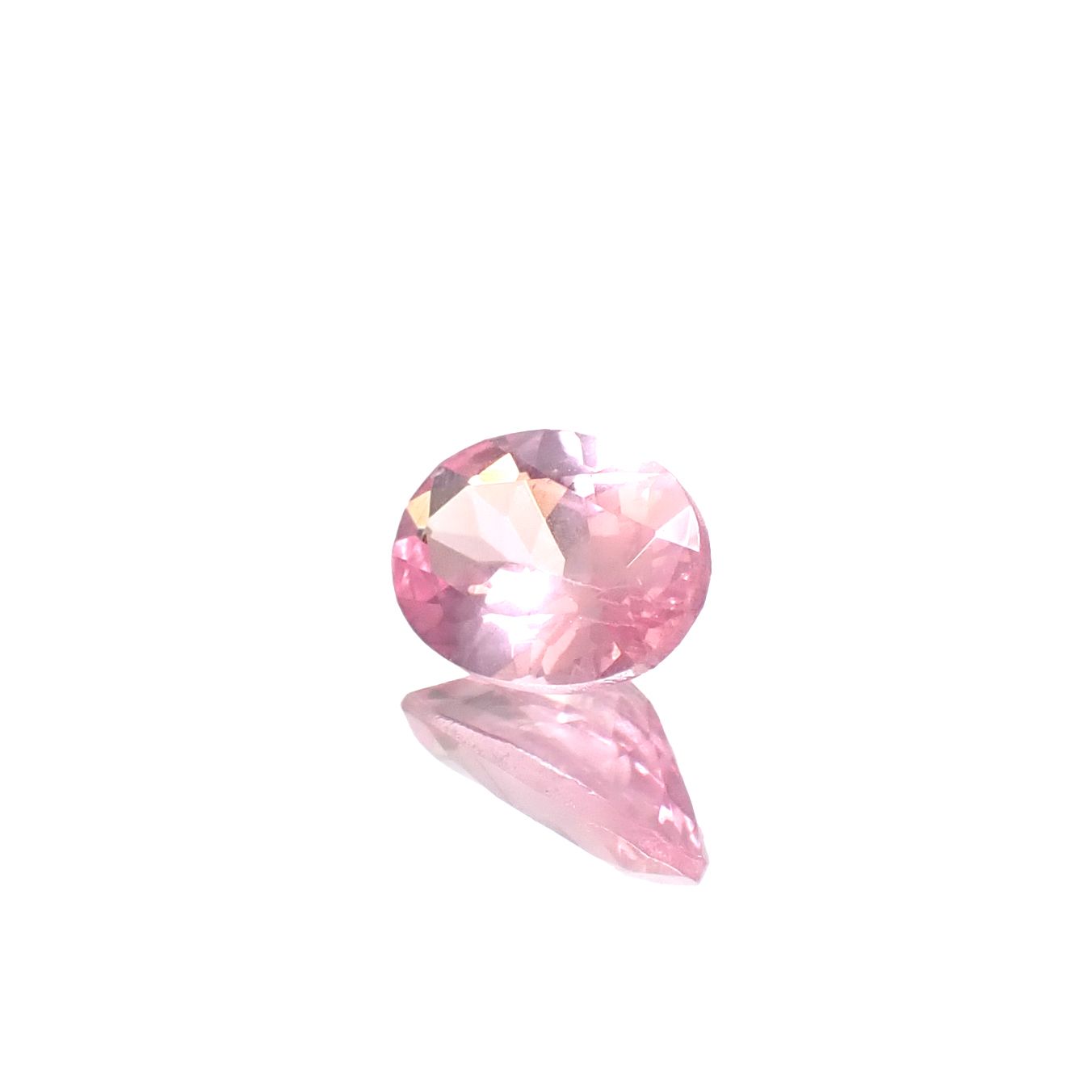シルキーピンクスピネル タンザニア産 0.50ct [250530336]6x4.1mm前後
