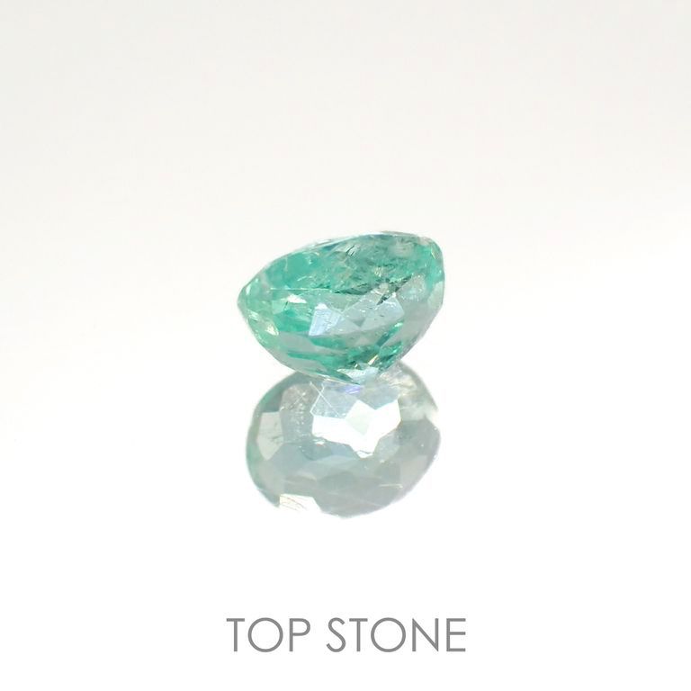パステルカラーエメラルド コロンビア産 0.39ct[220817227]5x4mm前後