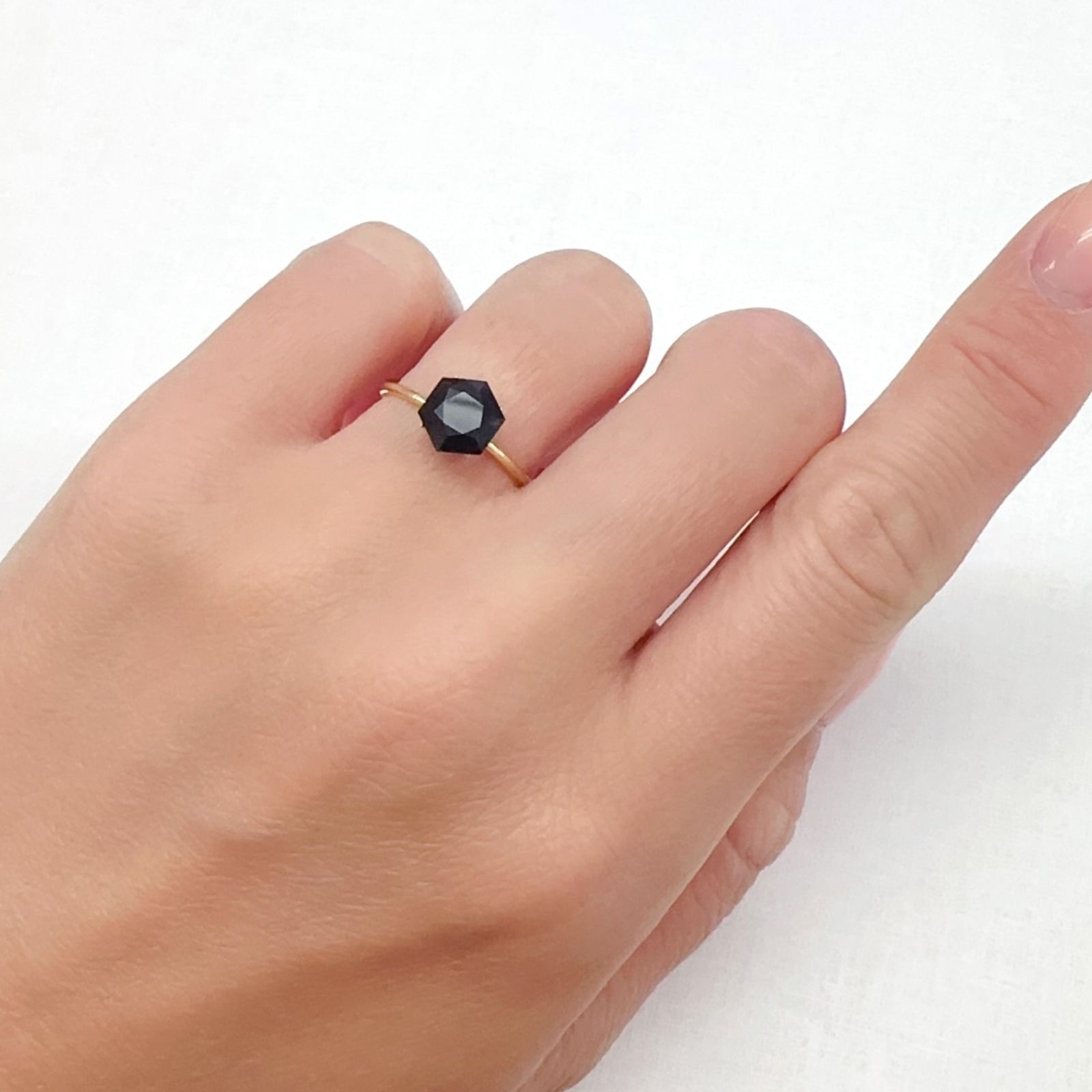 ◇ヘキサゴンカット◇モリオン チベット産 1.40ct[240427362]7.1x7.1mm前後
