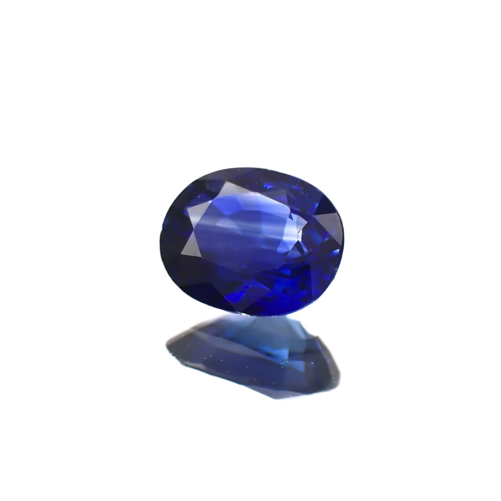 サファイア(宝石名サファイア)スリランカ/マダガスカル産 0.68ct 識別済[220917645]5.9x4.8mm前後