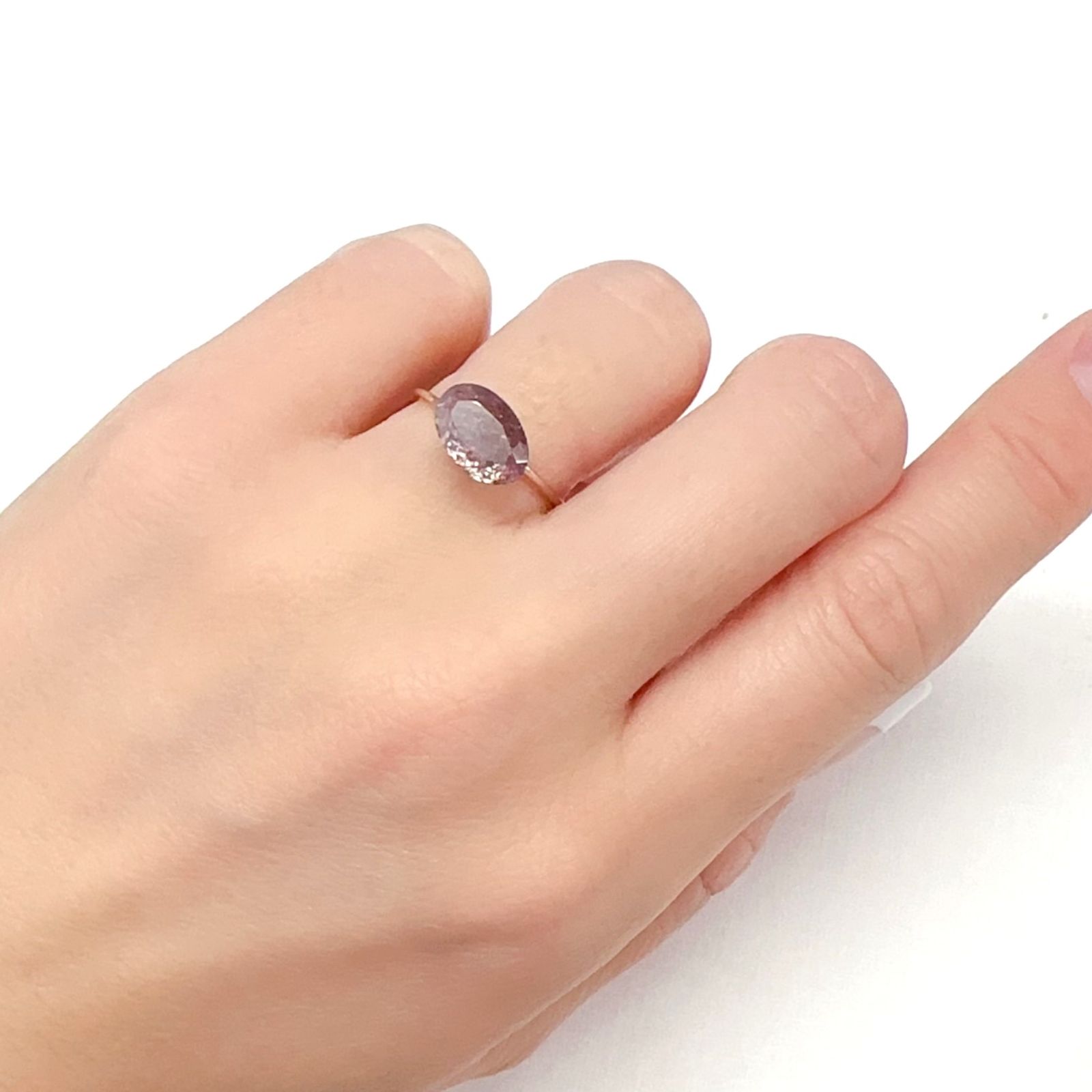 ブラッドショットアイオライト インド産 1.47ct[240125369]9.9x6.8mm前後