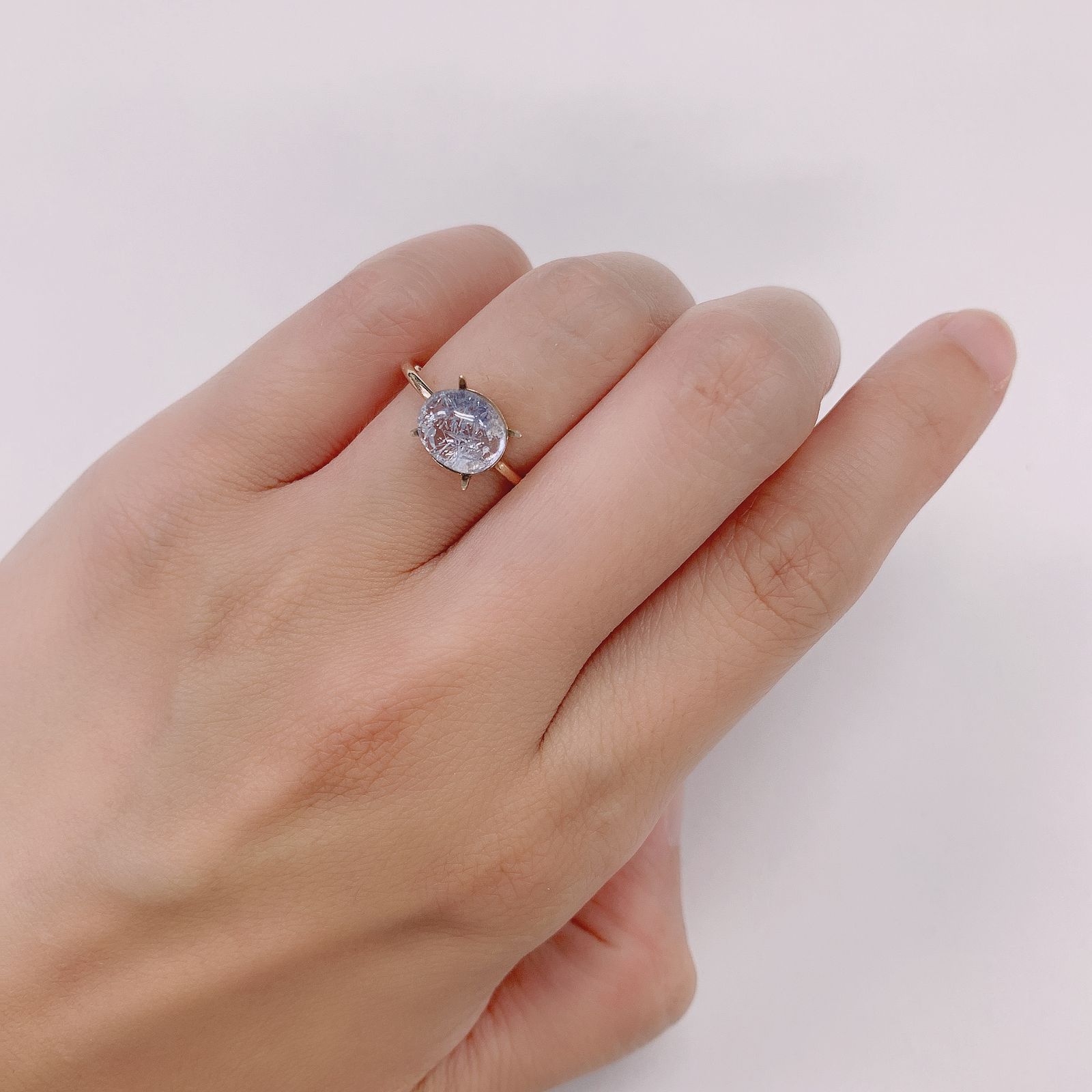 デュモルチェライトインクォーツ ブラジル産 ルース 1.84ct[210813181]8.2×6.8mm前後
