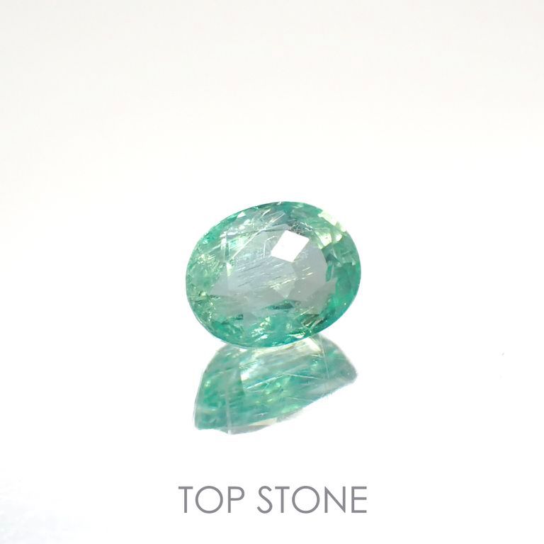 パステルカラーエメラルド コロンビア産 0.33ct[220817228]5x3.8mm前後